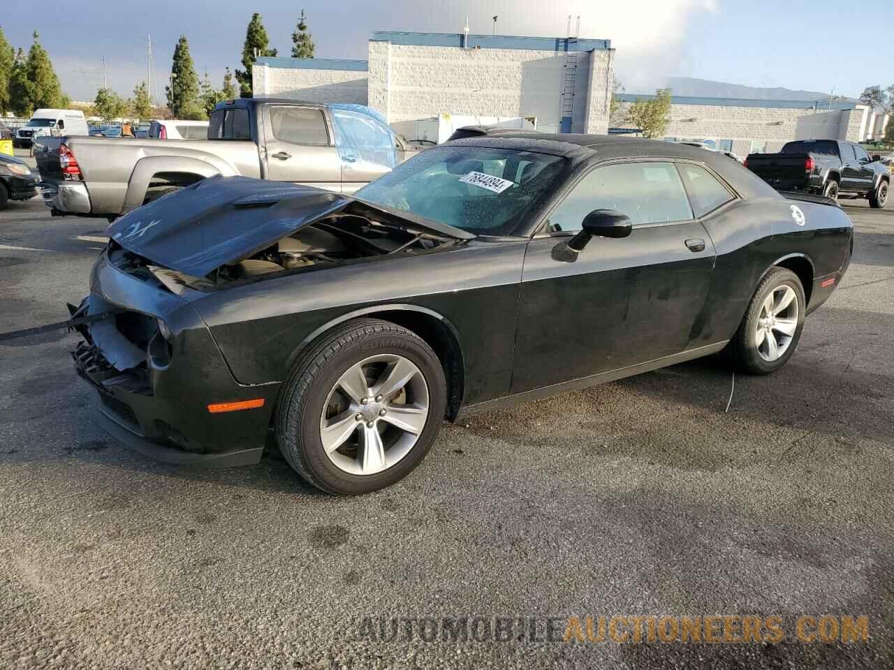 2C3CDZAG0JH262815 DODGE CHALLENGER 2018