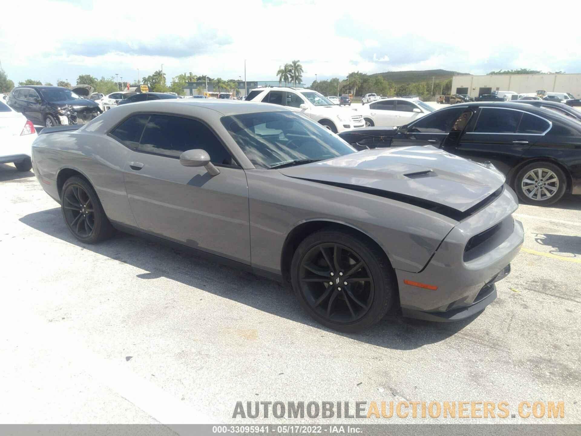 2C3CDZAG0JH332555 DODGE CHALLENGER 2018