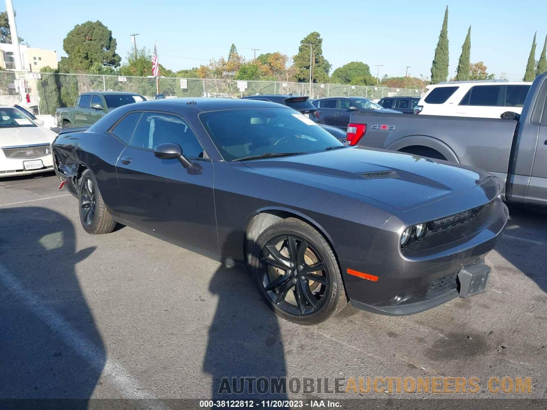 2C3CDZAG1JH280675 DODGE CHALLENGER 2018