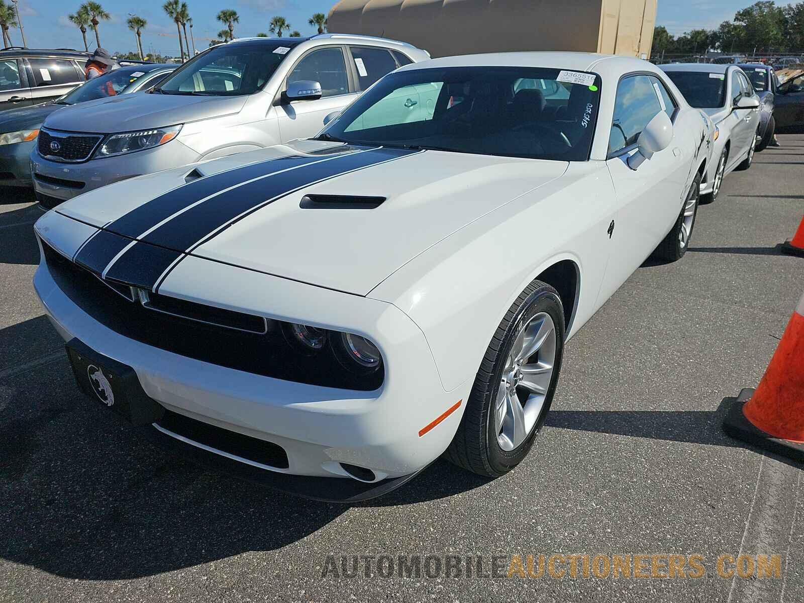 2C3CDZAG2HH502876 Dodge Challenger 2017