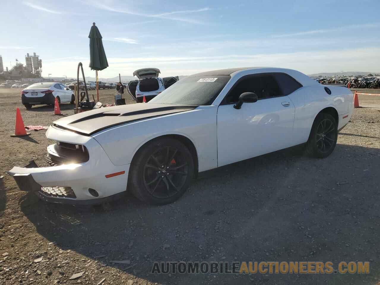 2C3CDZAG2JH325512 DODGE CHALLENGER 2018