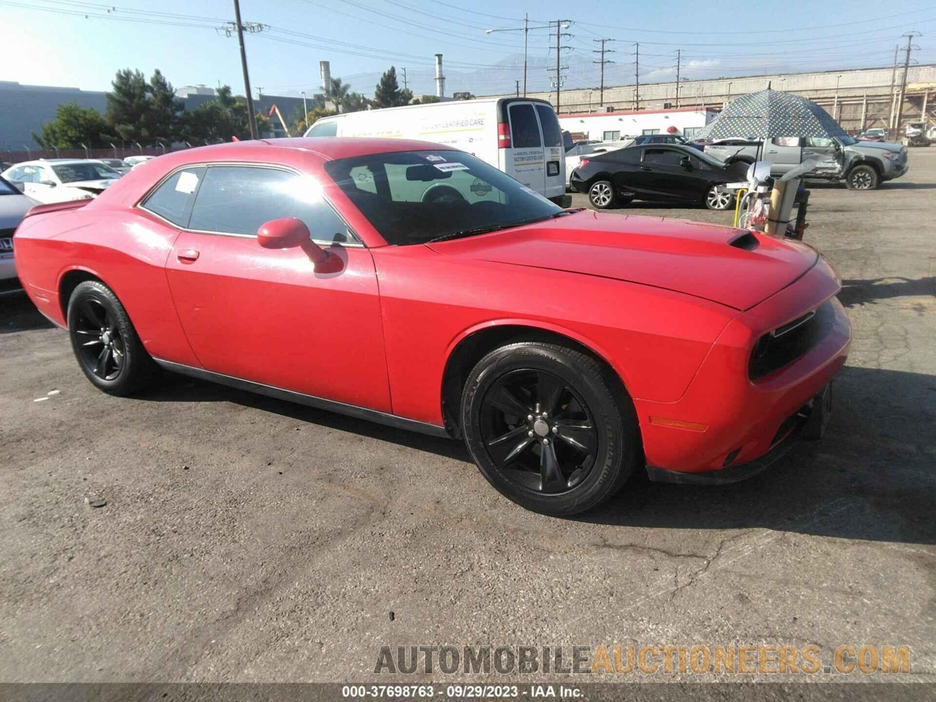 2C3CDZAG2JH328359 DODGE CHALLENGER 2018