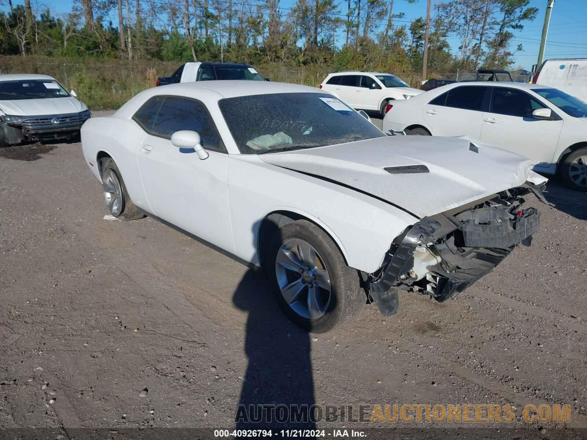 2C3CDZAG4GH137096 DODGE CHALLENGER 2016