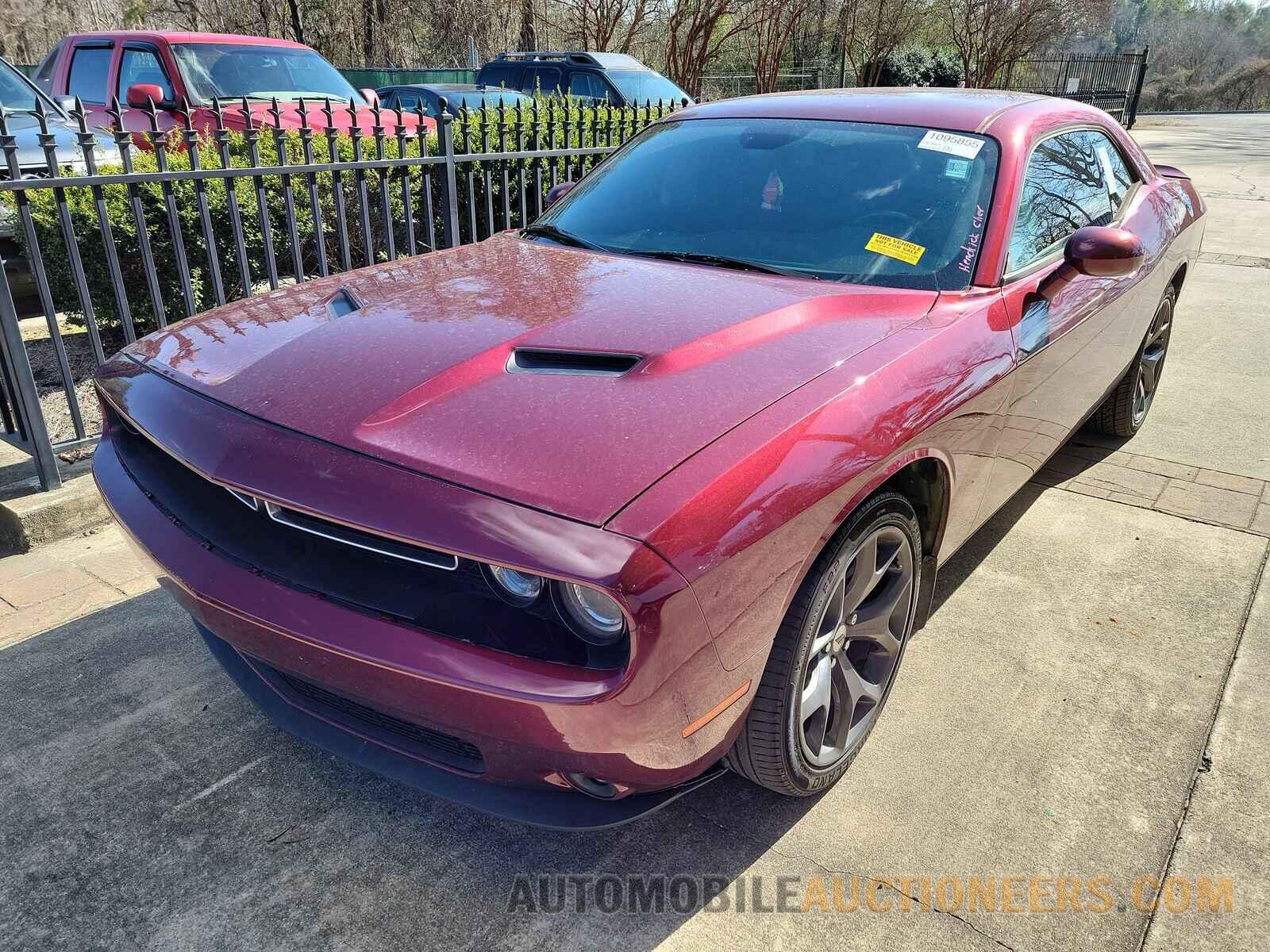 2C3CDZAG4JH131399 Dodge Challenger 2018