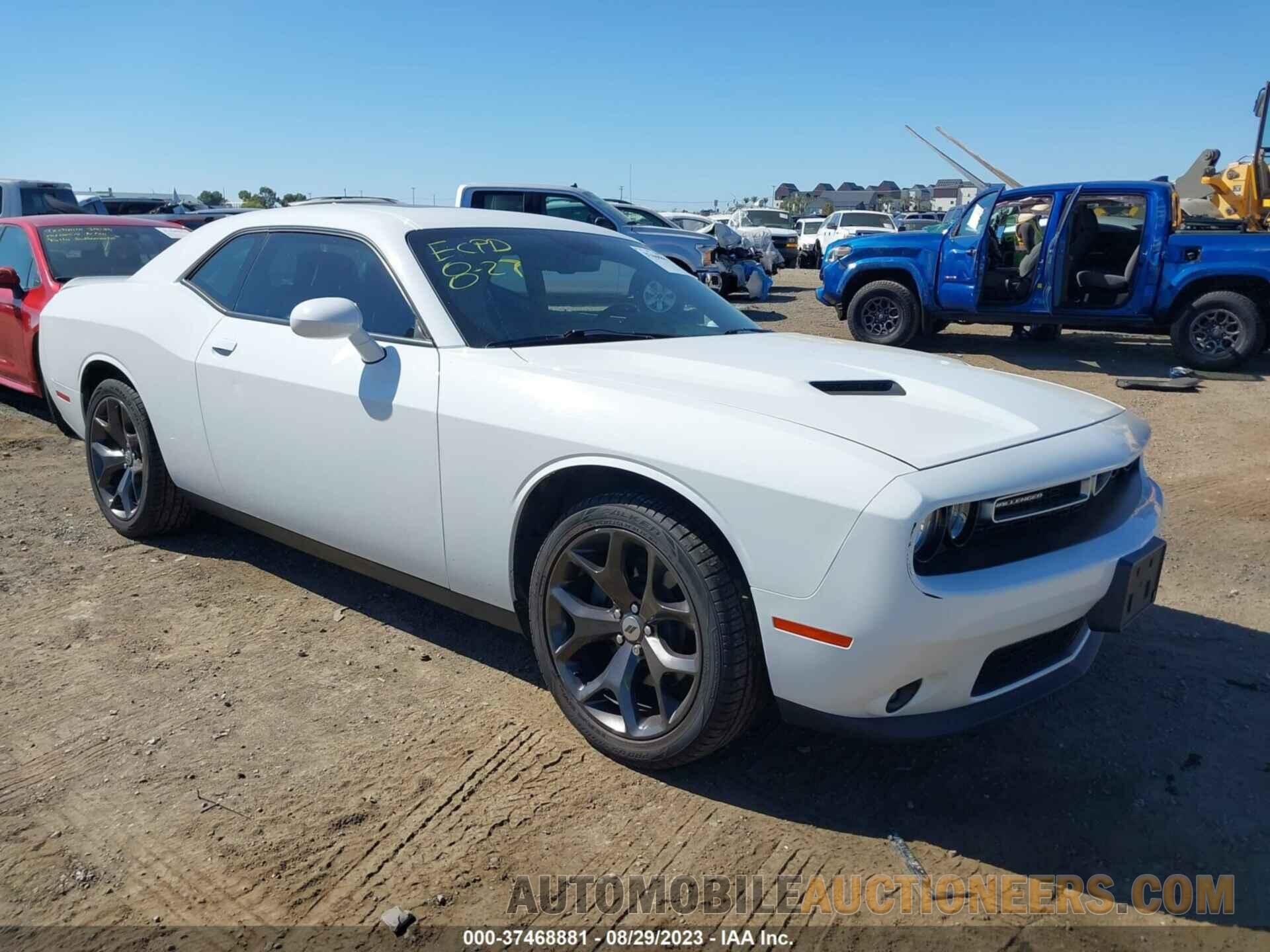 2C3CDZAG4JH199699 DODGE CHALLENGER 2018