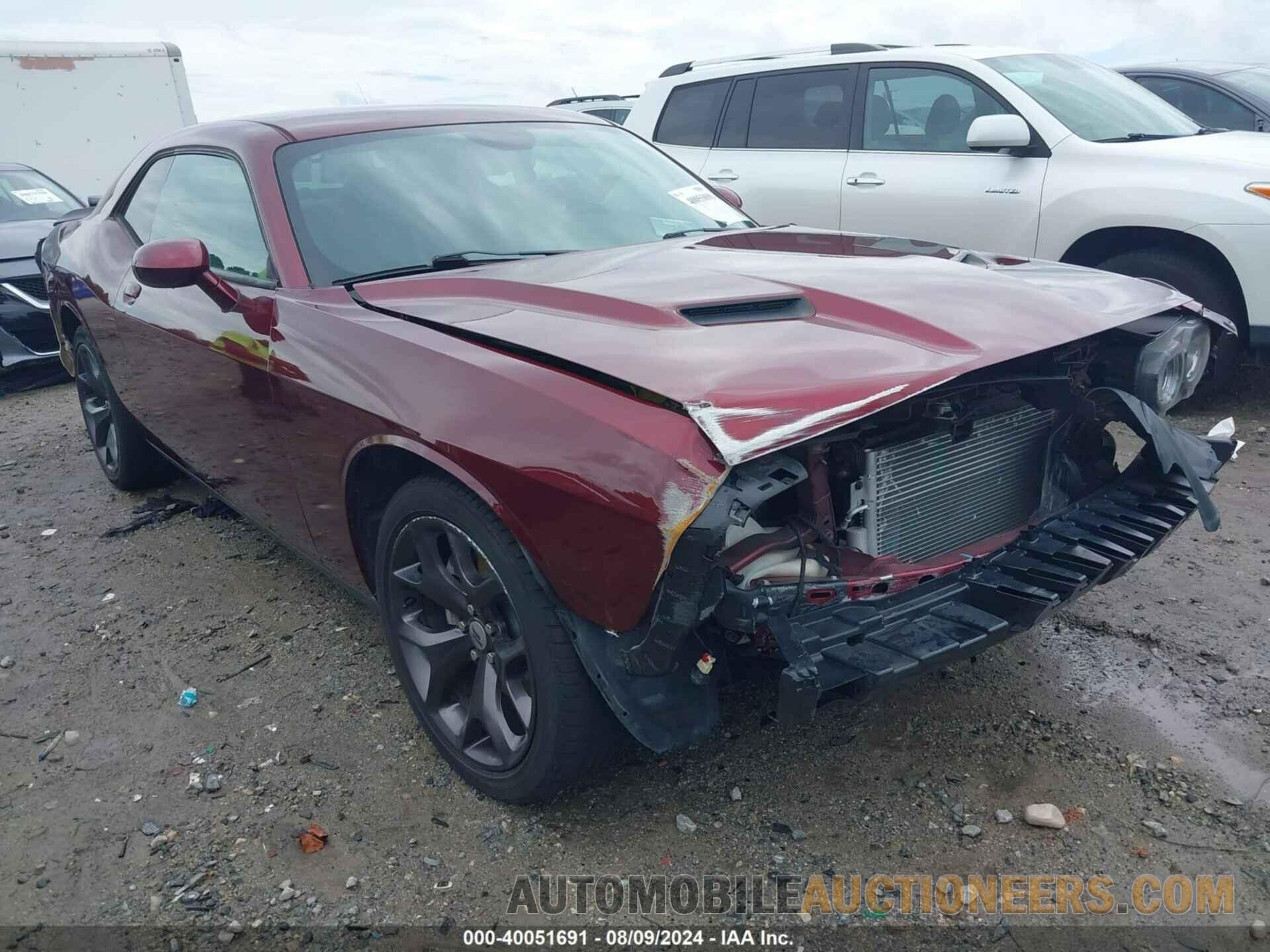 2C3CDZAG4JH223385 DODGE CHALLENGER 2018