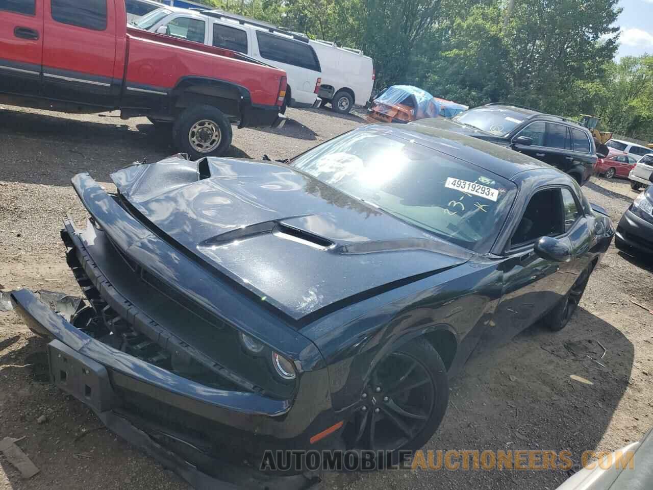 2C3CDZAG4JH262252 DODGE CHALLENGER 2018