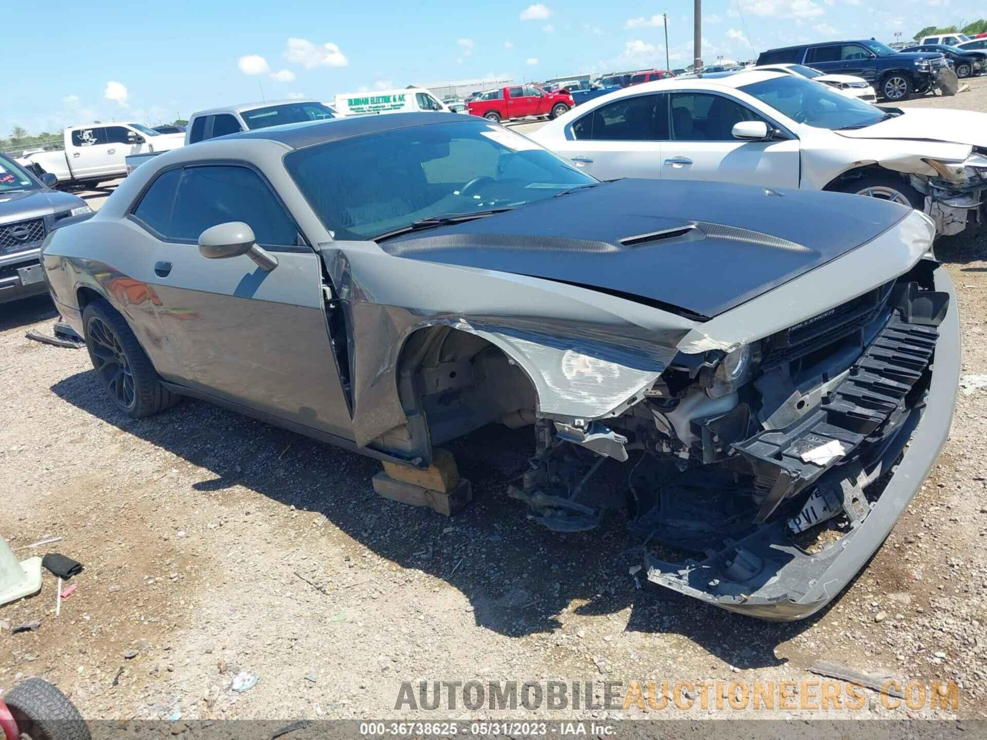 2C3CDZAG4JH271453 DODGE CHALLENGER 2018