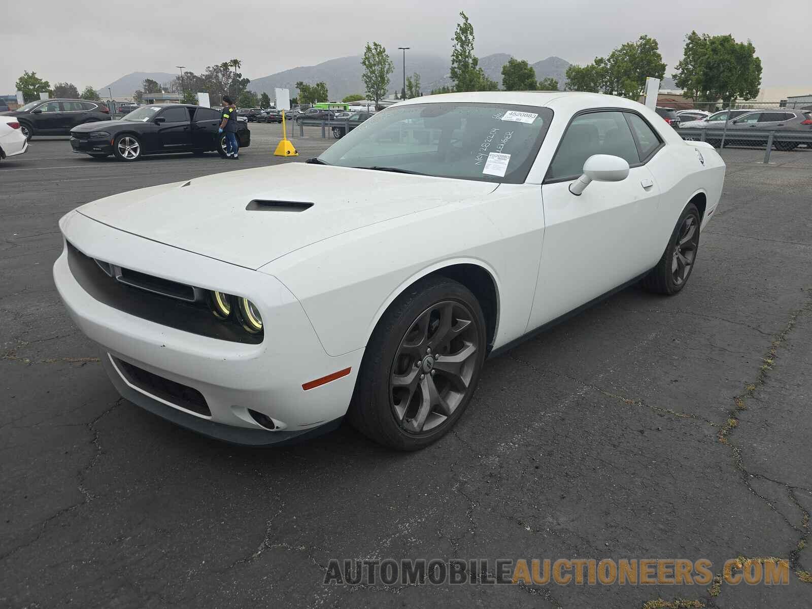 2C3CDZAG4JH282209 Dodge Challenger 2018