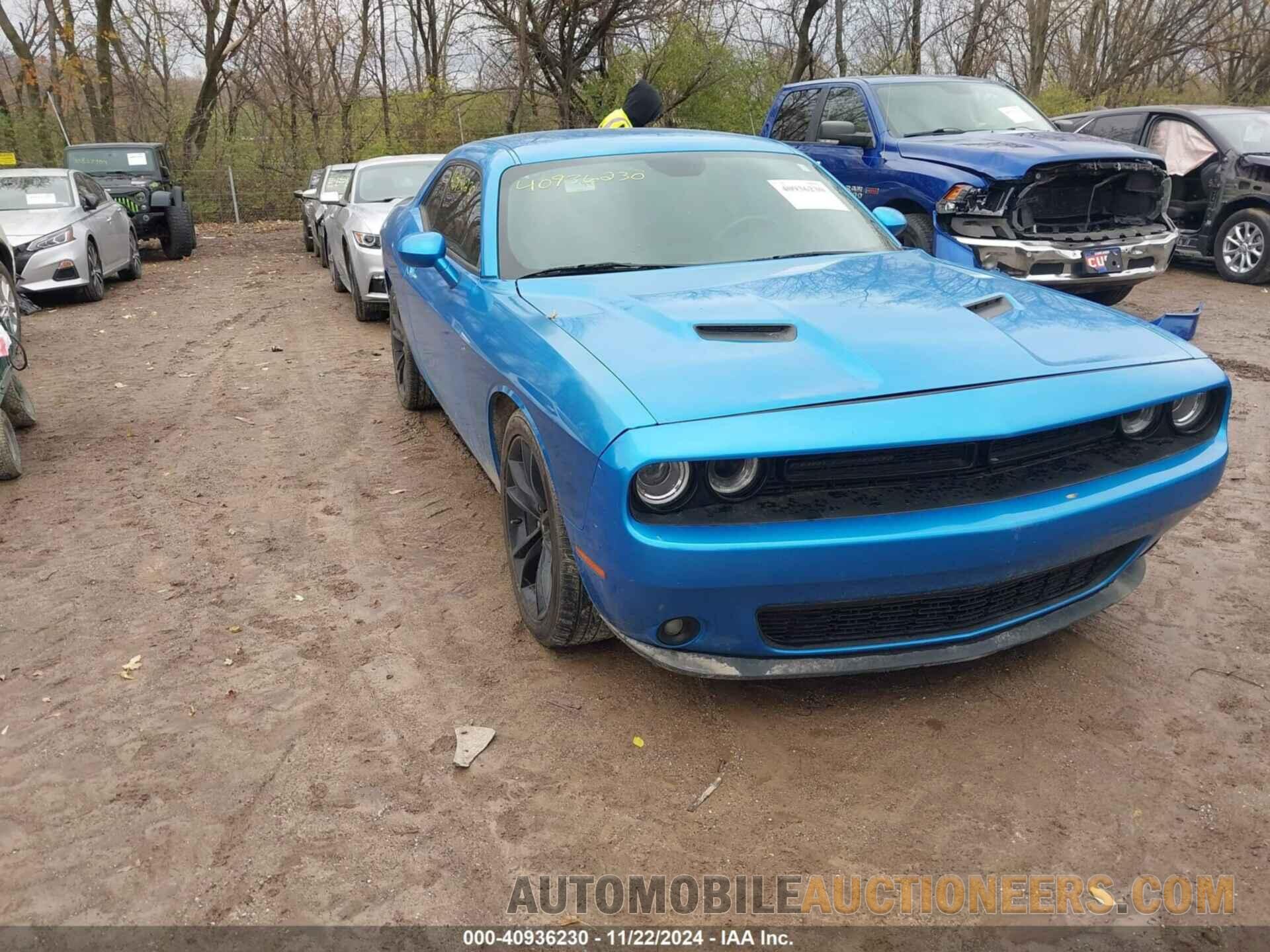 2C3CDZAG4JH305892 DODGE CHALLENGER 2018