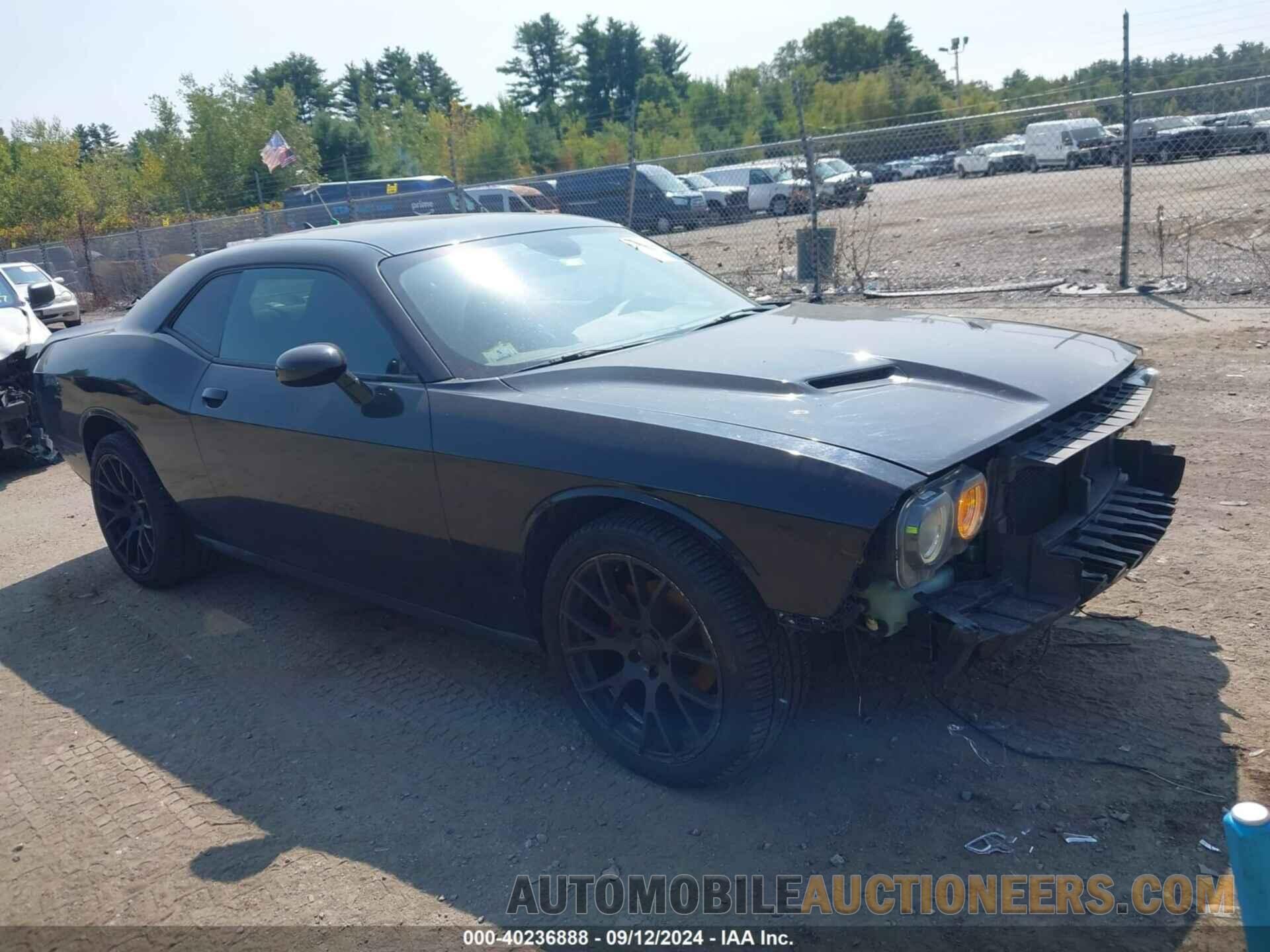 2C3CDZAG5GH209648 DODGE CHALLENGER 2016