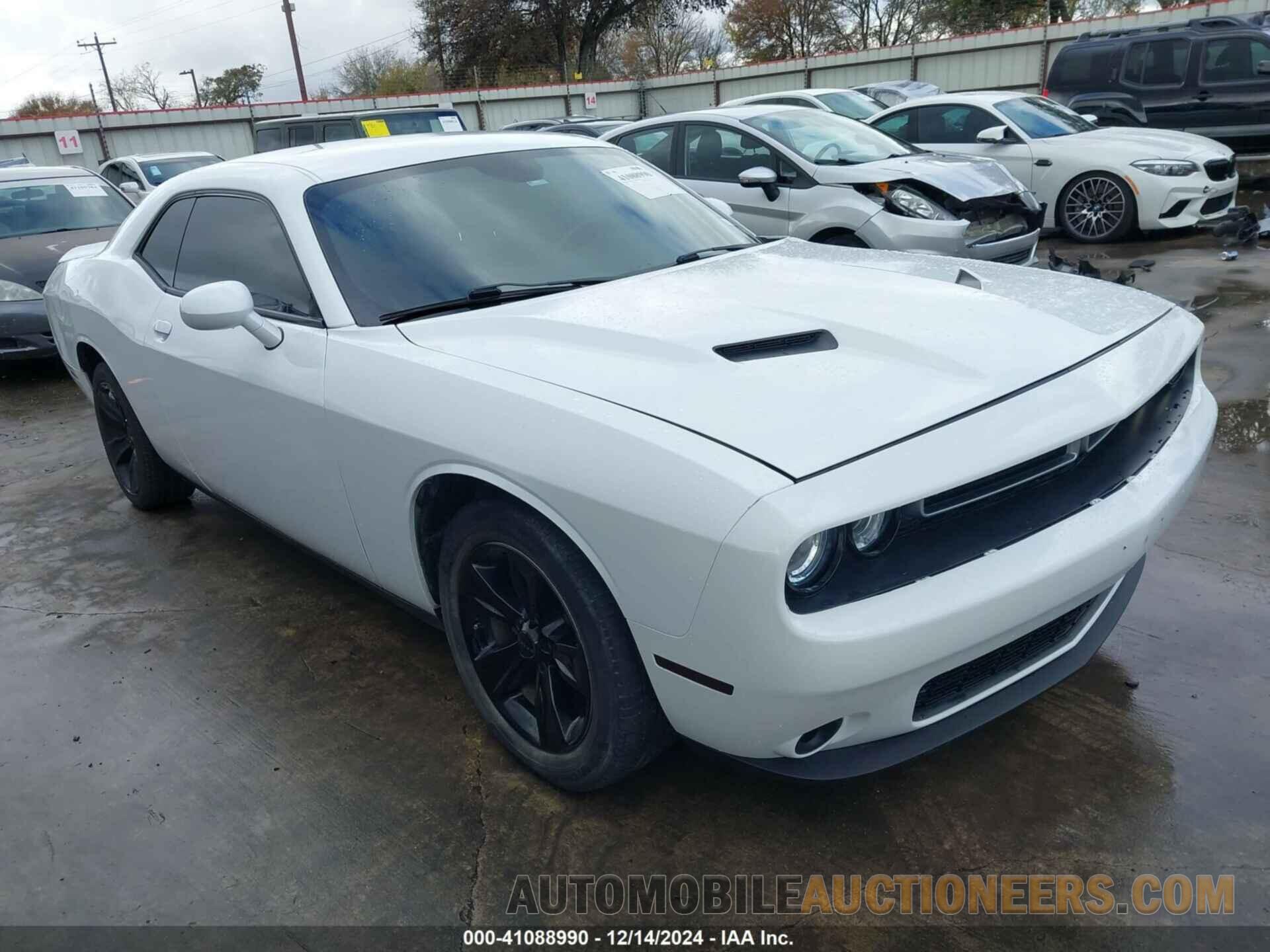 2C3CDZAG5JH183706 DODGE CHALLENGER 2018