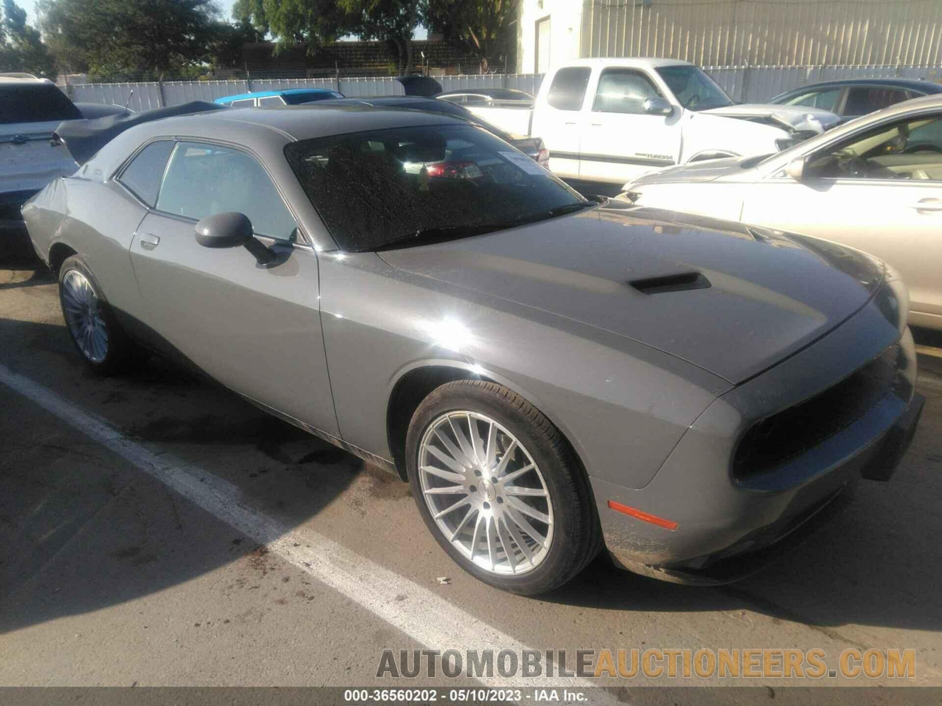 2C3CDZAG5KH670082 DODGE CHALLENGER 2019