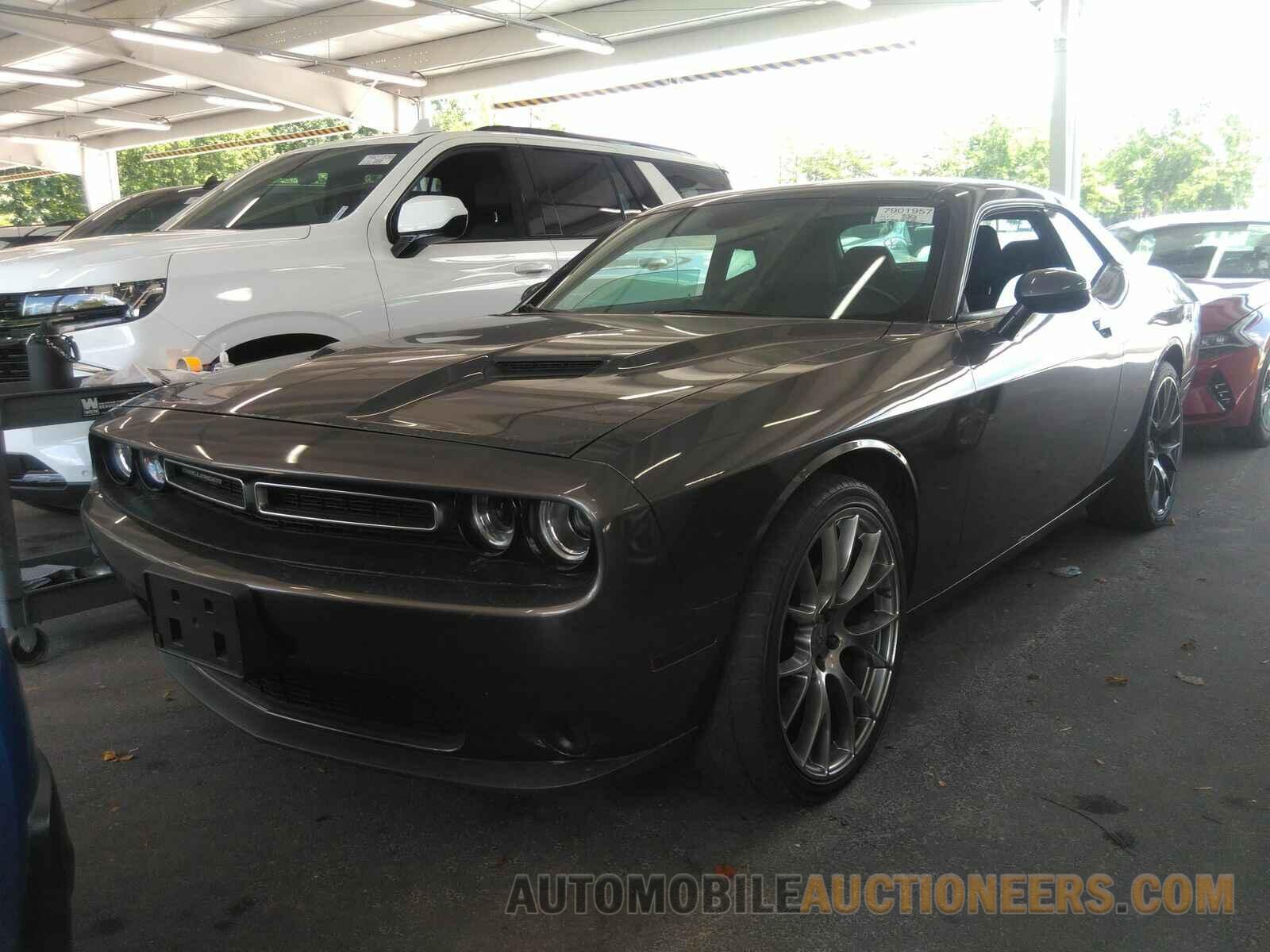 2C3CDZAG7GH107669 Dodge Challenger 2016