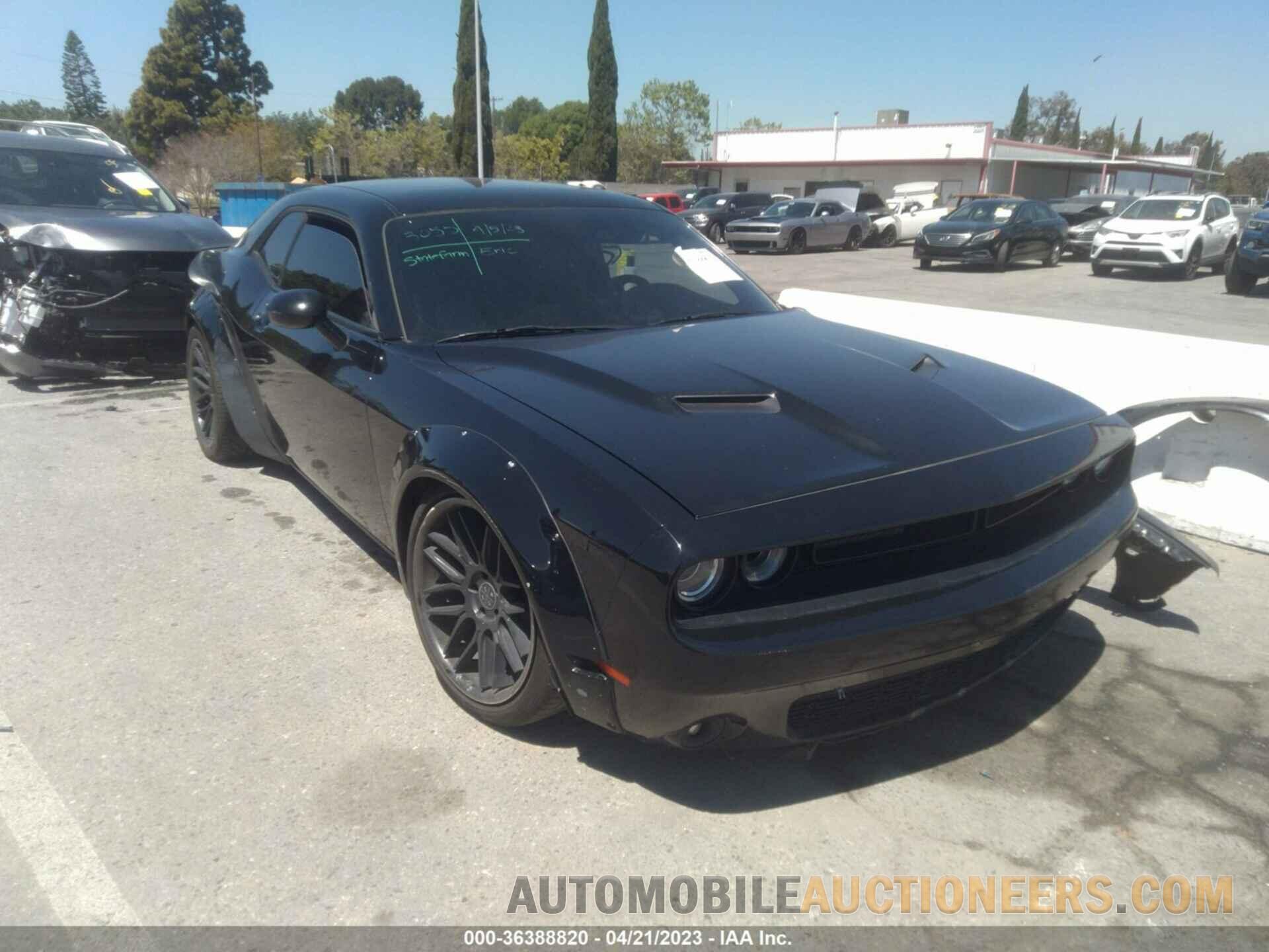 2C3CDZAG7JH204863 DODGE CHALLENGER 2018