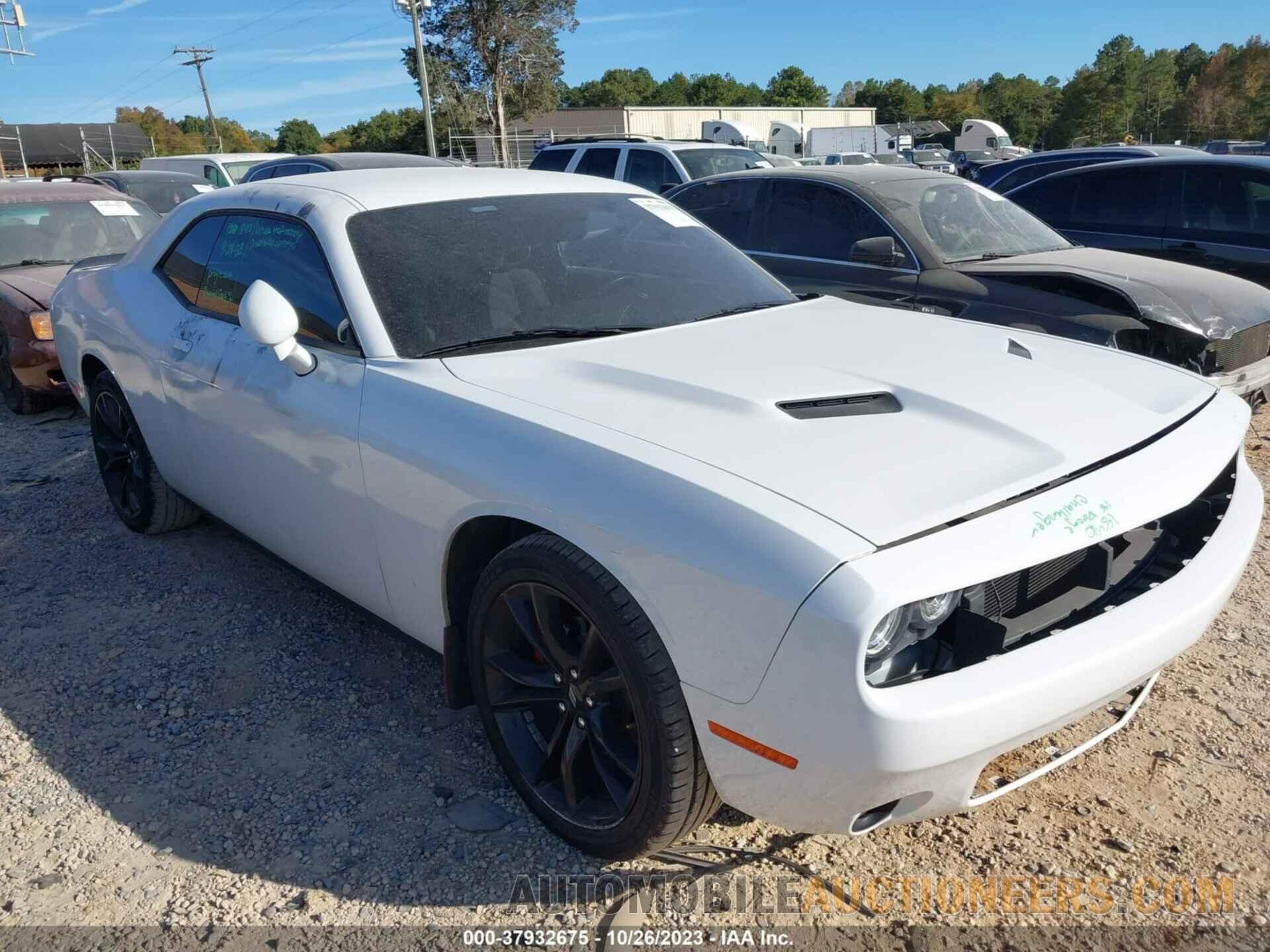 2C3CDZAG7JH216933 DODGE CHALLENGER 2018