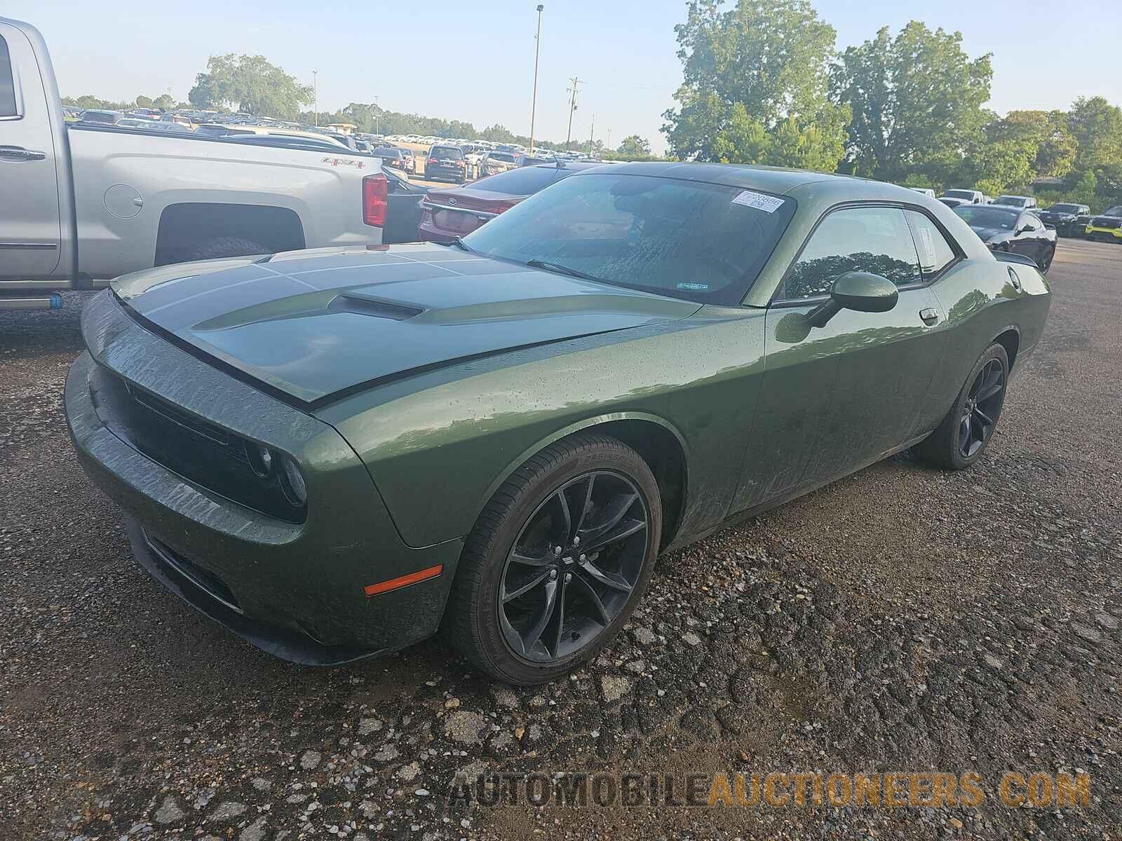 2C3CDZAG7JH305417 Dodge Challenger 2018