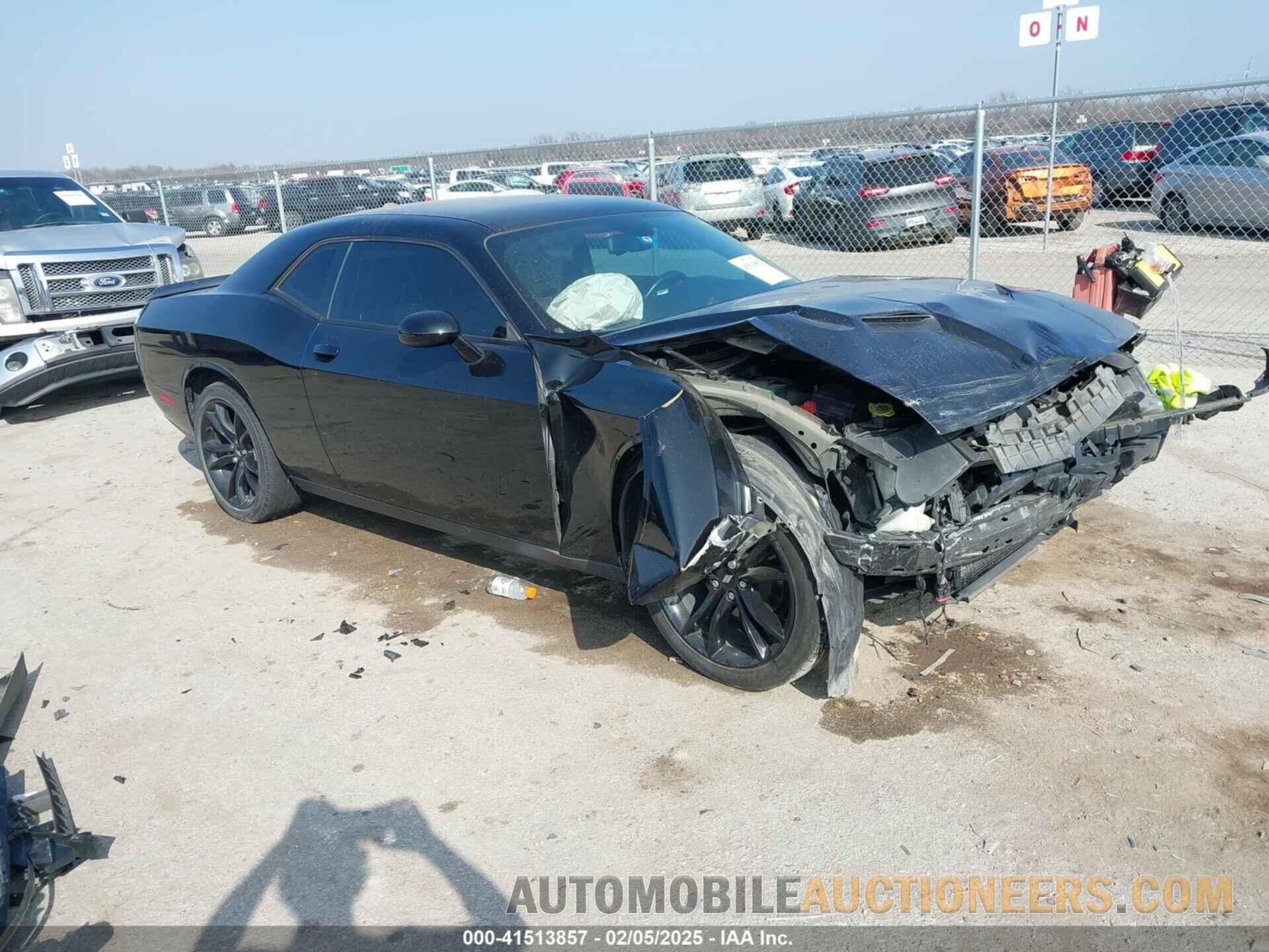 2C3CDZAG8JH153213 DODGE CHALLENGER 2018