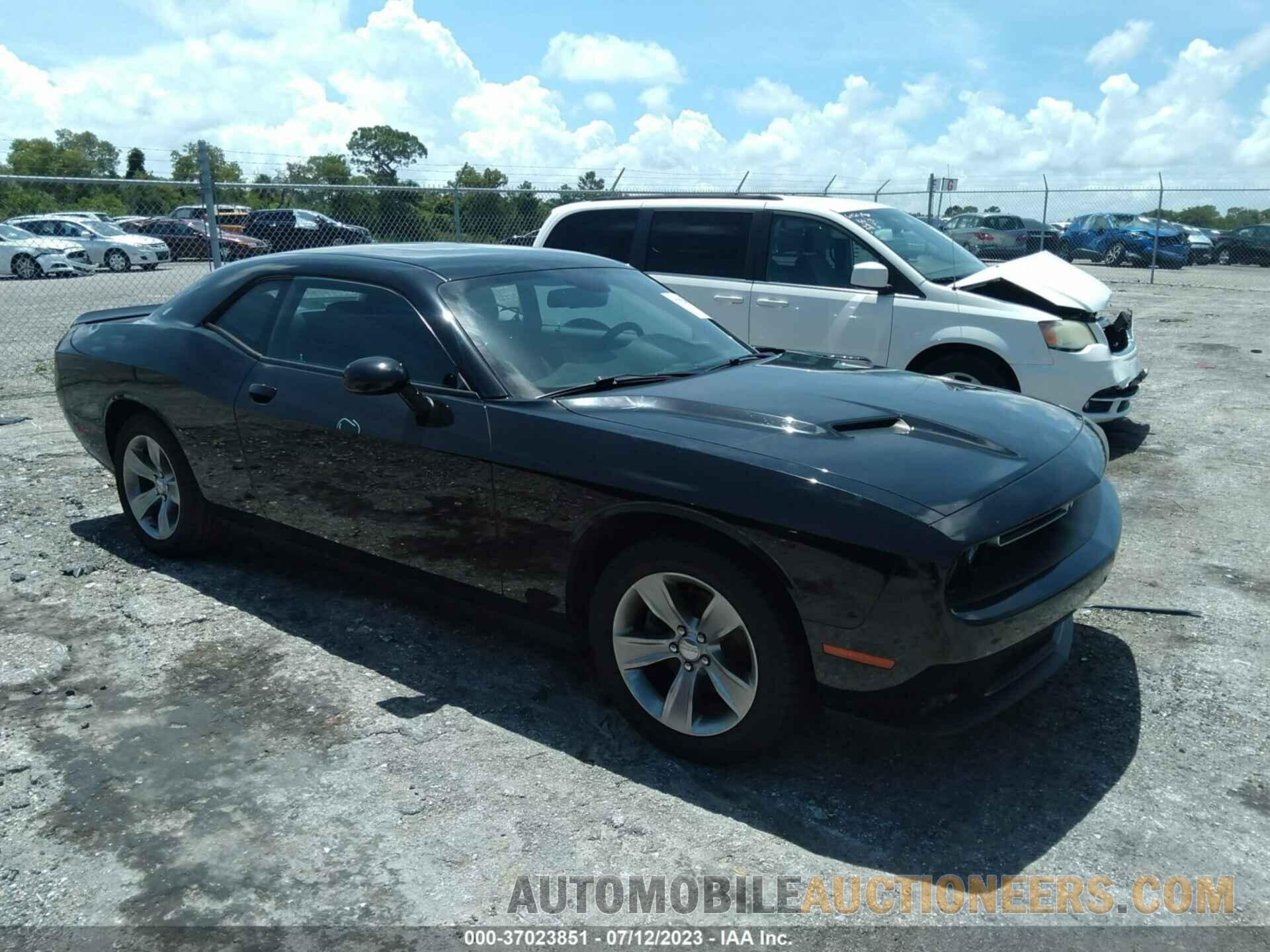 2C3CDZAG8JH223387 DODGE CHALLENGER 2018