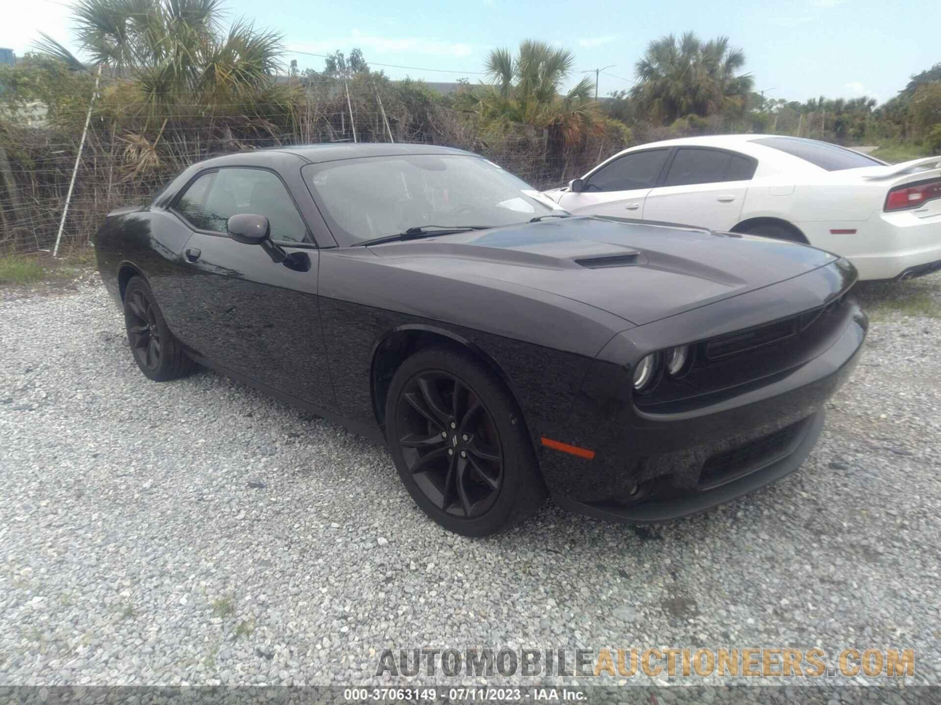 2C3CDZAG8JH311243 DODGE CHALLENGER 2018