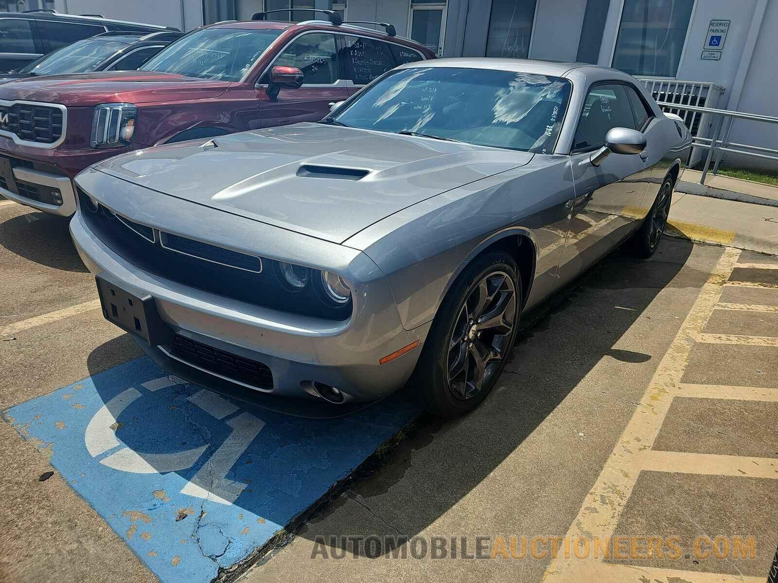 2C3CDZAG9JH229490 Dodge Challenger 2018