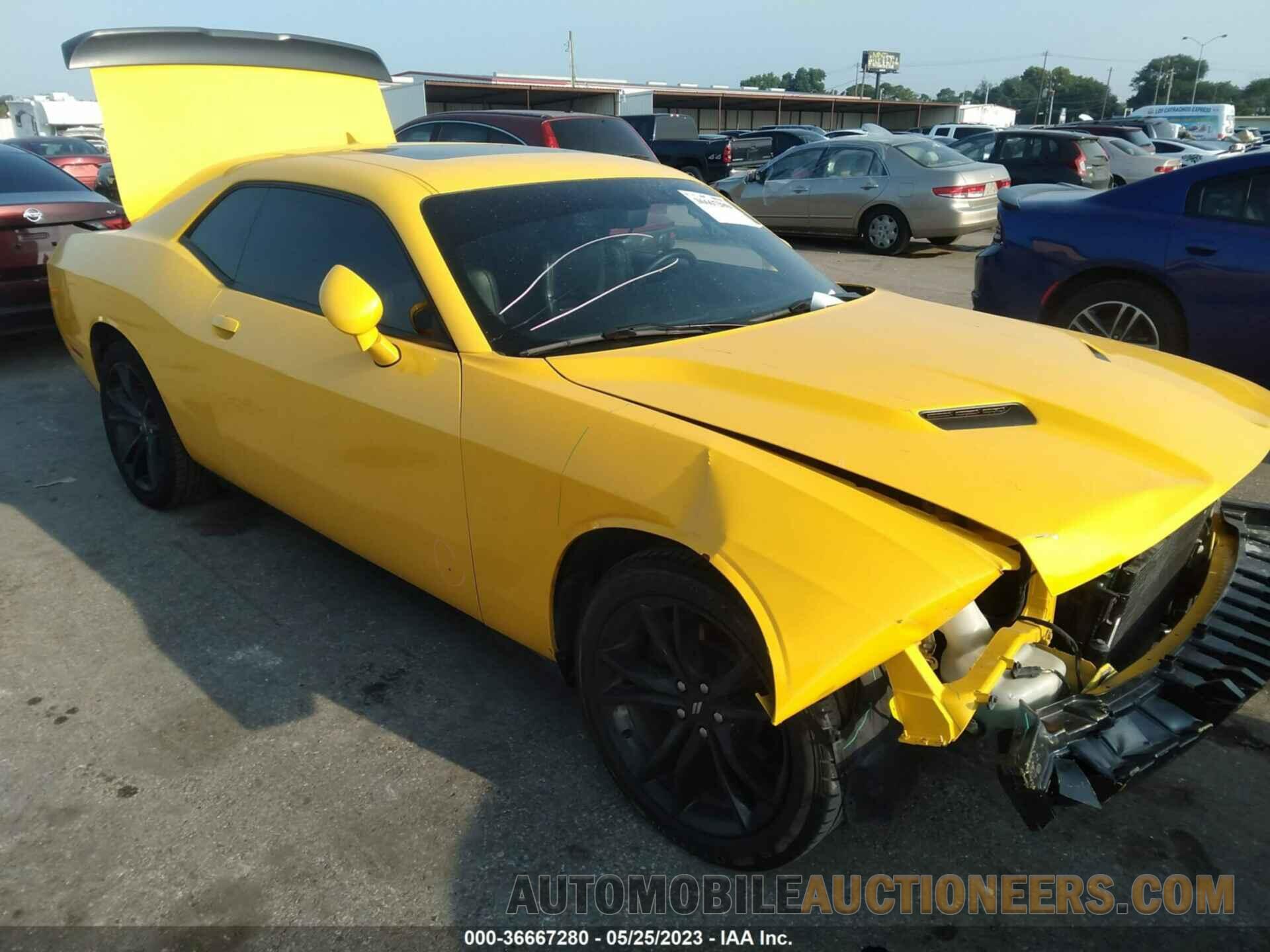 2C3CDZAG9JH322400 DODGE CHALLENGER 2018