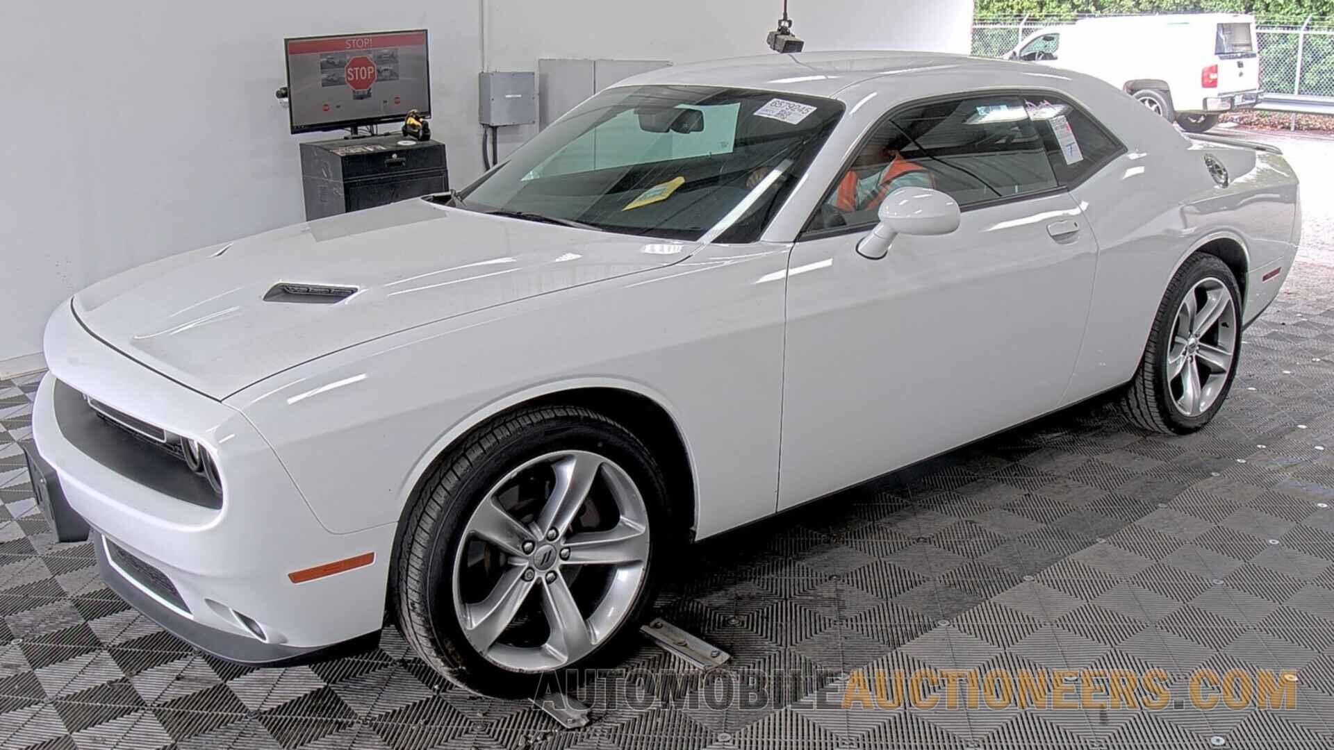 2C3CDZAGXHH633179 Dodge Challenger 2017