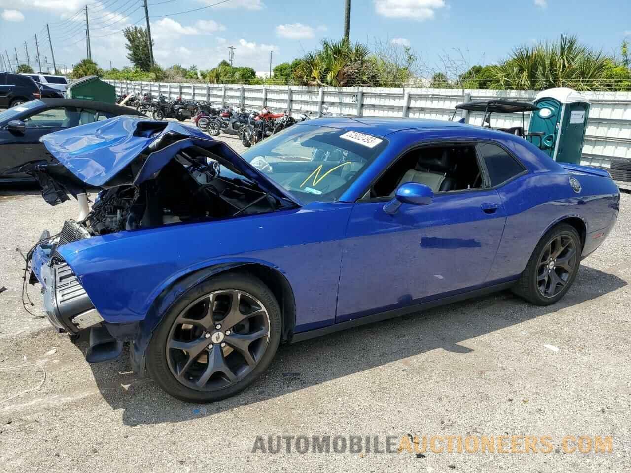 2C3CDZAGXJH161877 DODGE CHALLENGER 2018