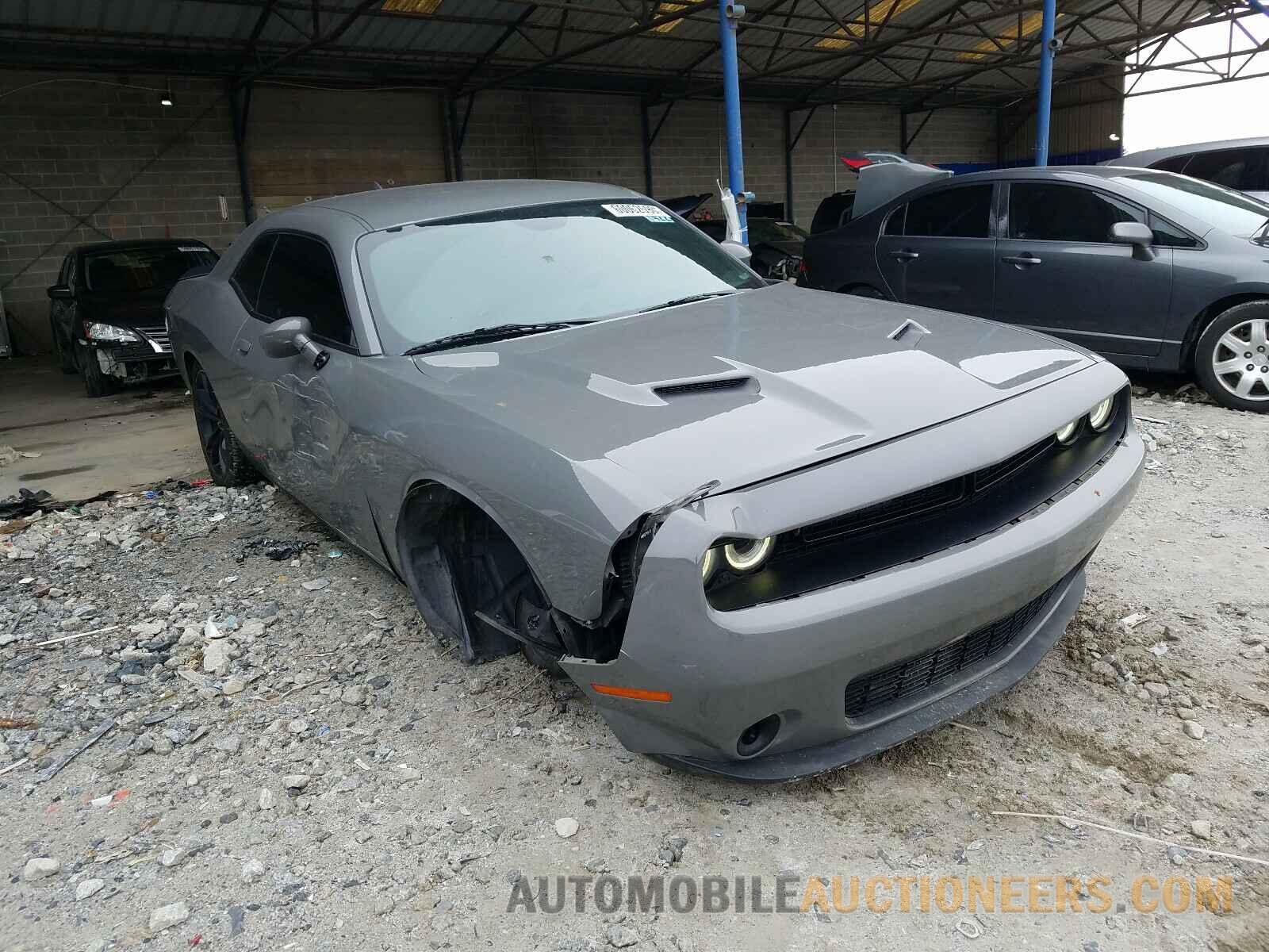 2C3CDZAGXJH204582 DODGE CHALLENGER 2018