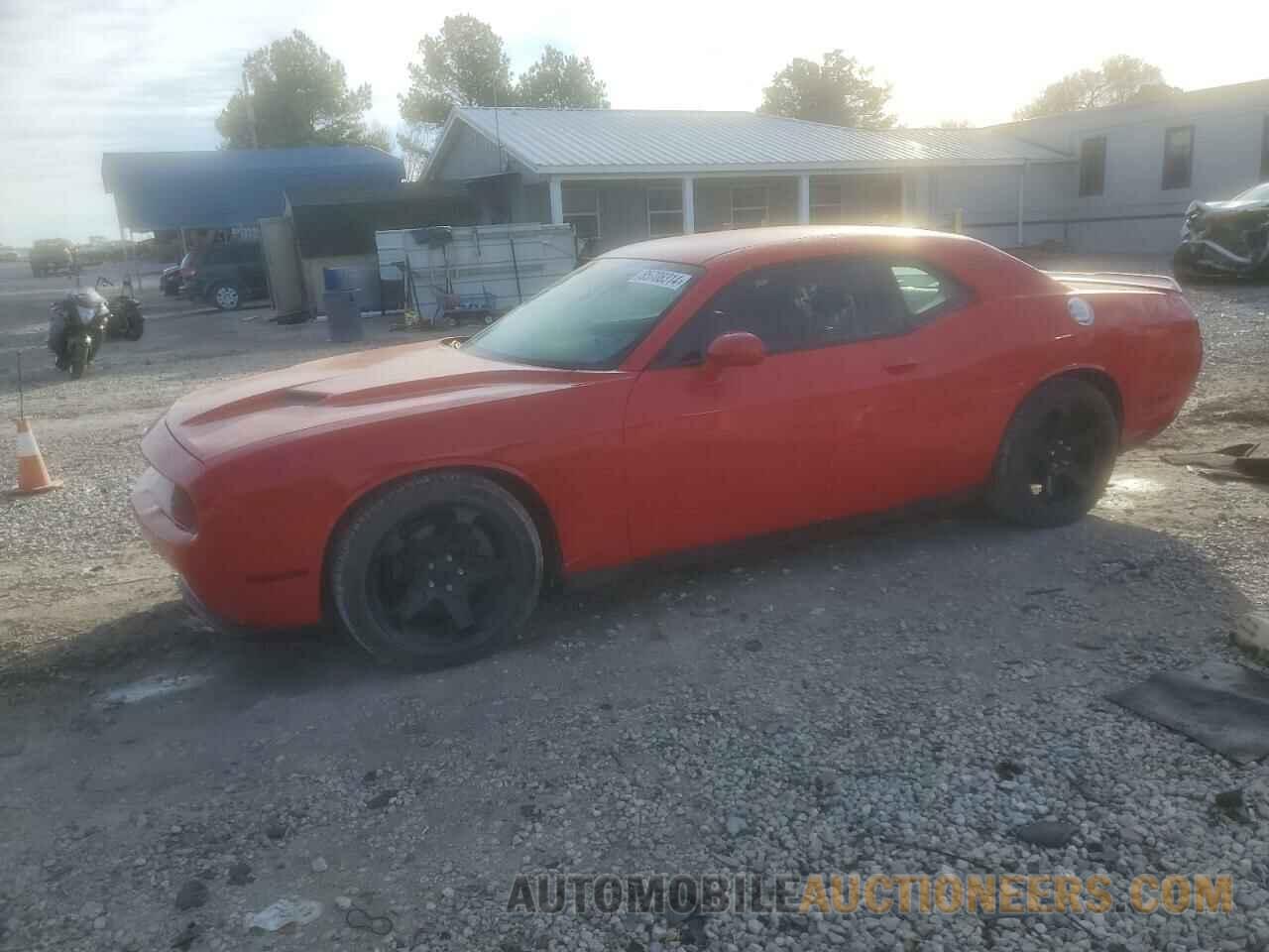 2C3CDZAGXJH232978 DODGE CHALLENGER 2018