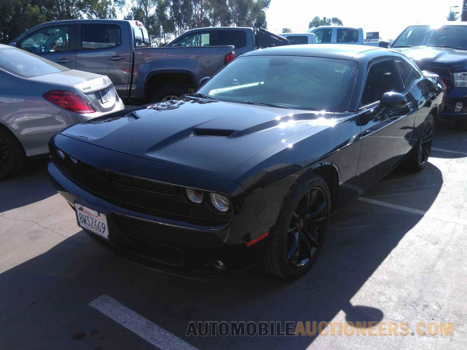 2C3CDZAGXJH263129 Dodge Challenger 2018