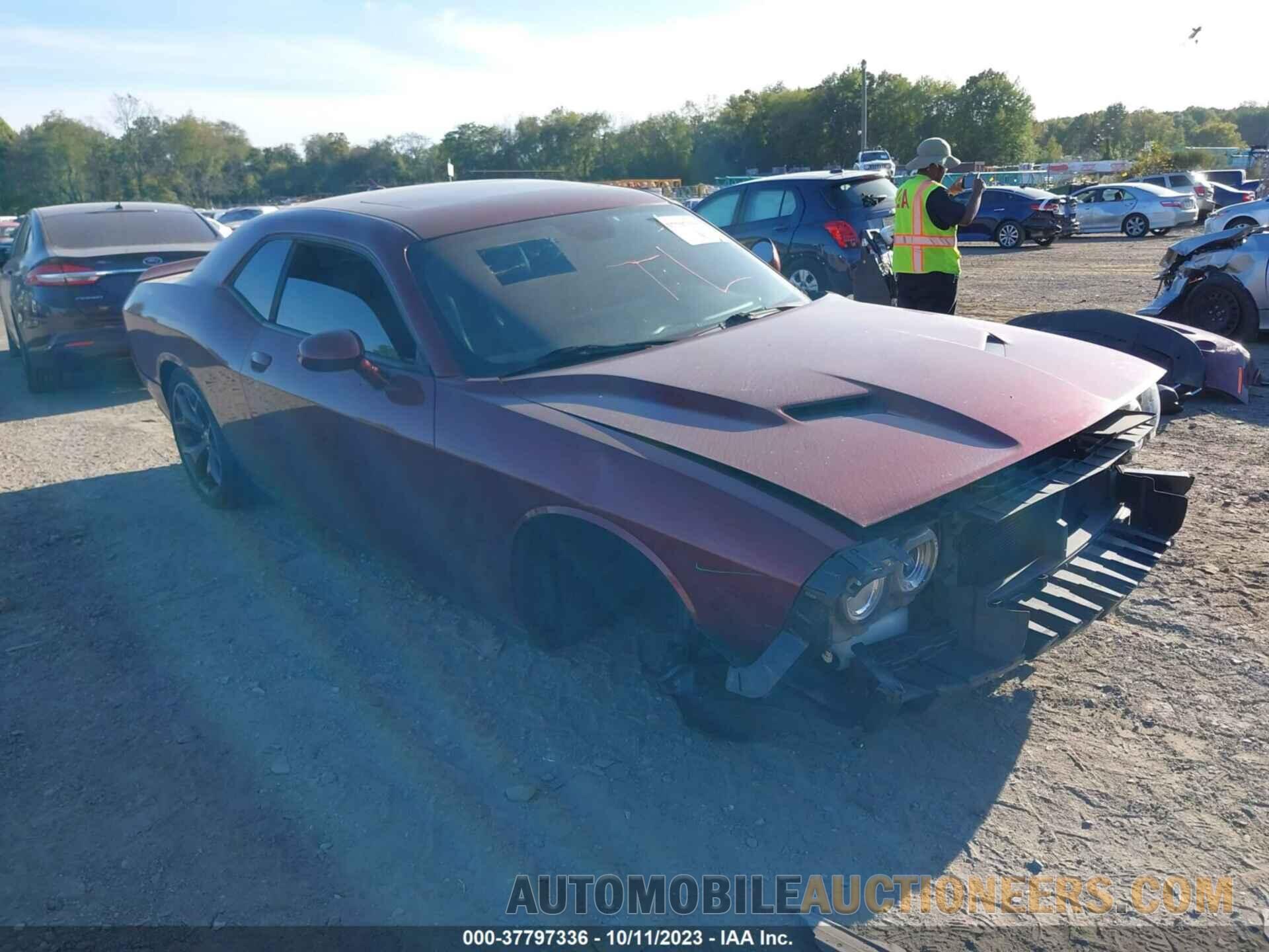 2C3CDZAGXJH339657 DODGE CHALLENGER 2018