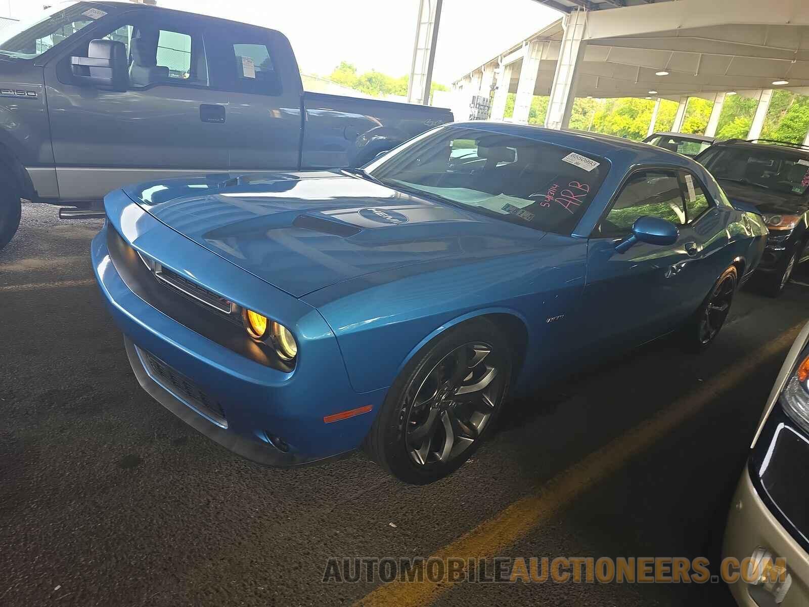 2C3CDZAT0FH822062 Dodge Challenger 2015