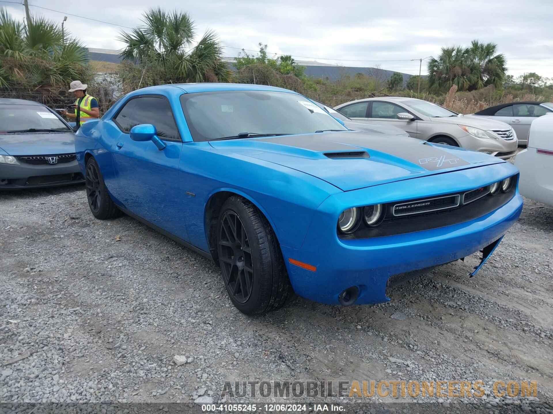 2C3CDZAT2FH912412 DODGE CHALLENGER 2015