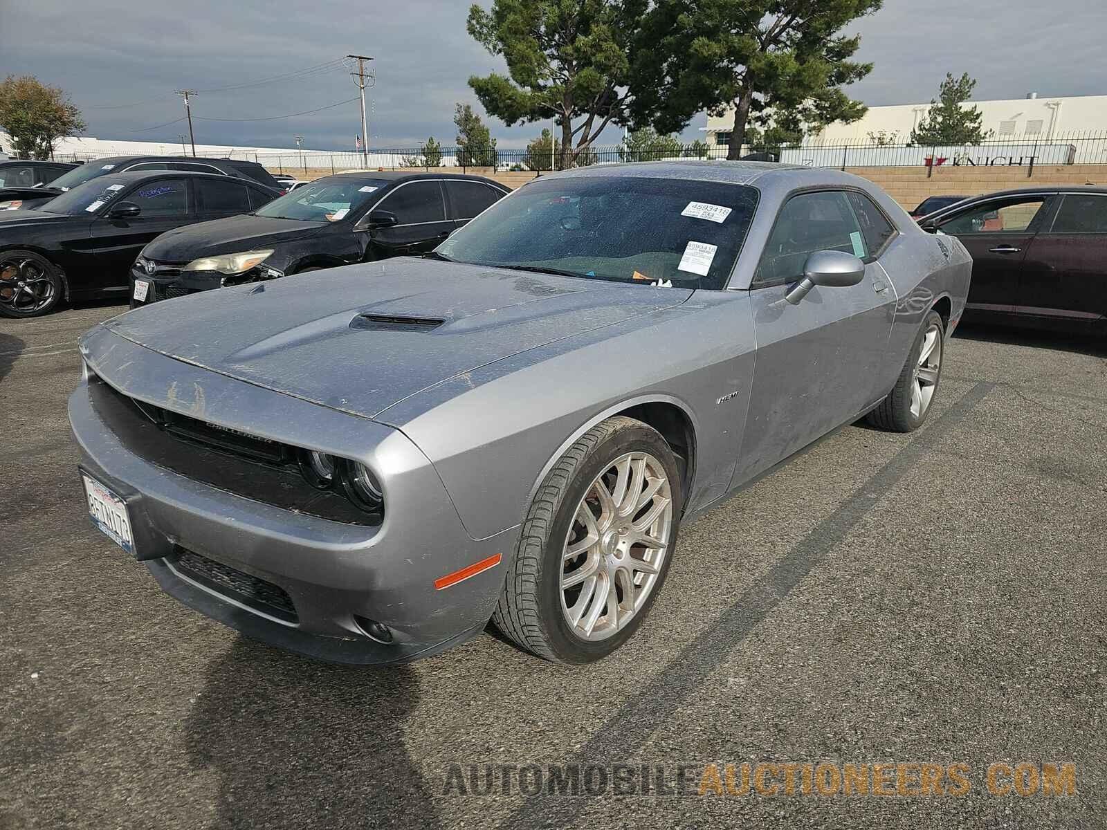 2C3CDZAT6FH811535 Dodge Challenger 2015