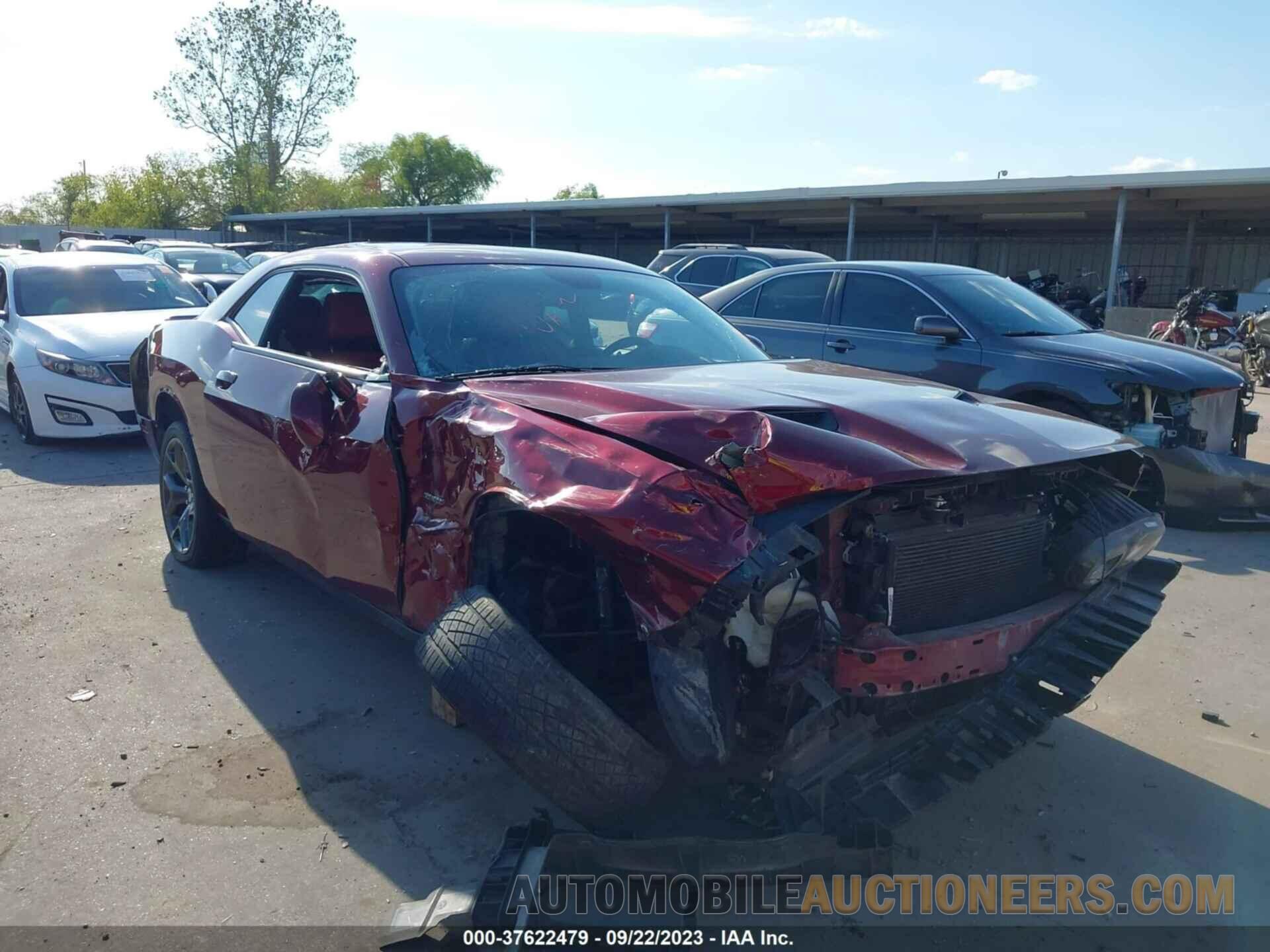 2C3CDZBT0JH282588 DODGE CHALLENGER 2018