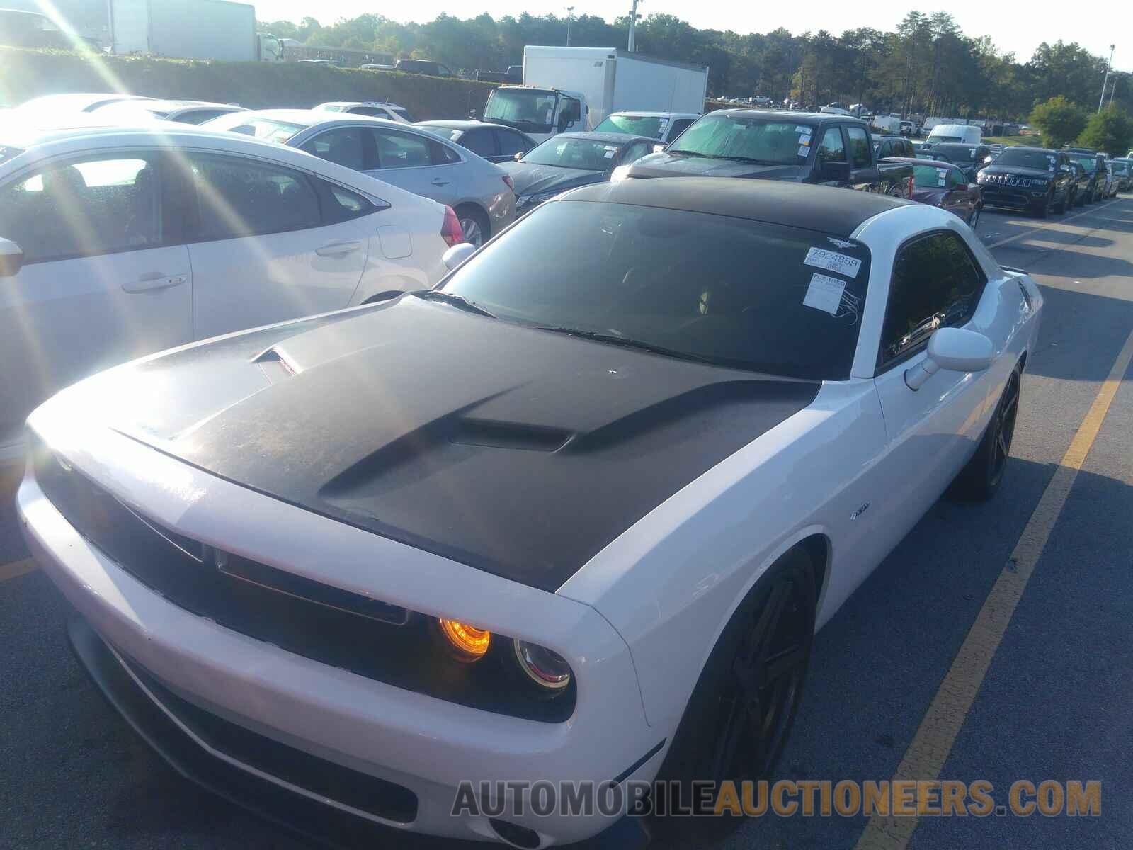 2C3CDZBT2HH549188 Dodge Challenger 2017