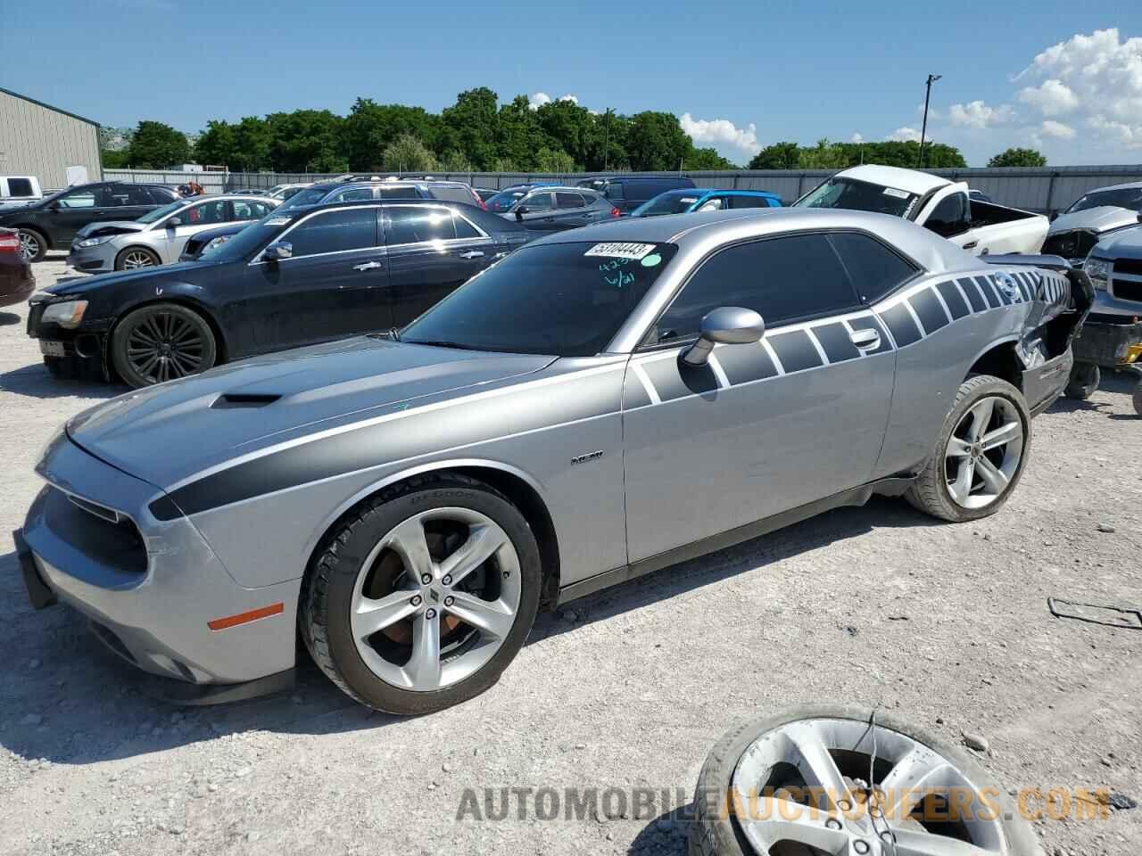 2C3CDZBT2JH244232 DODGE CHALLENGER 2018