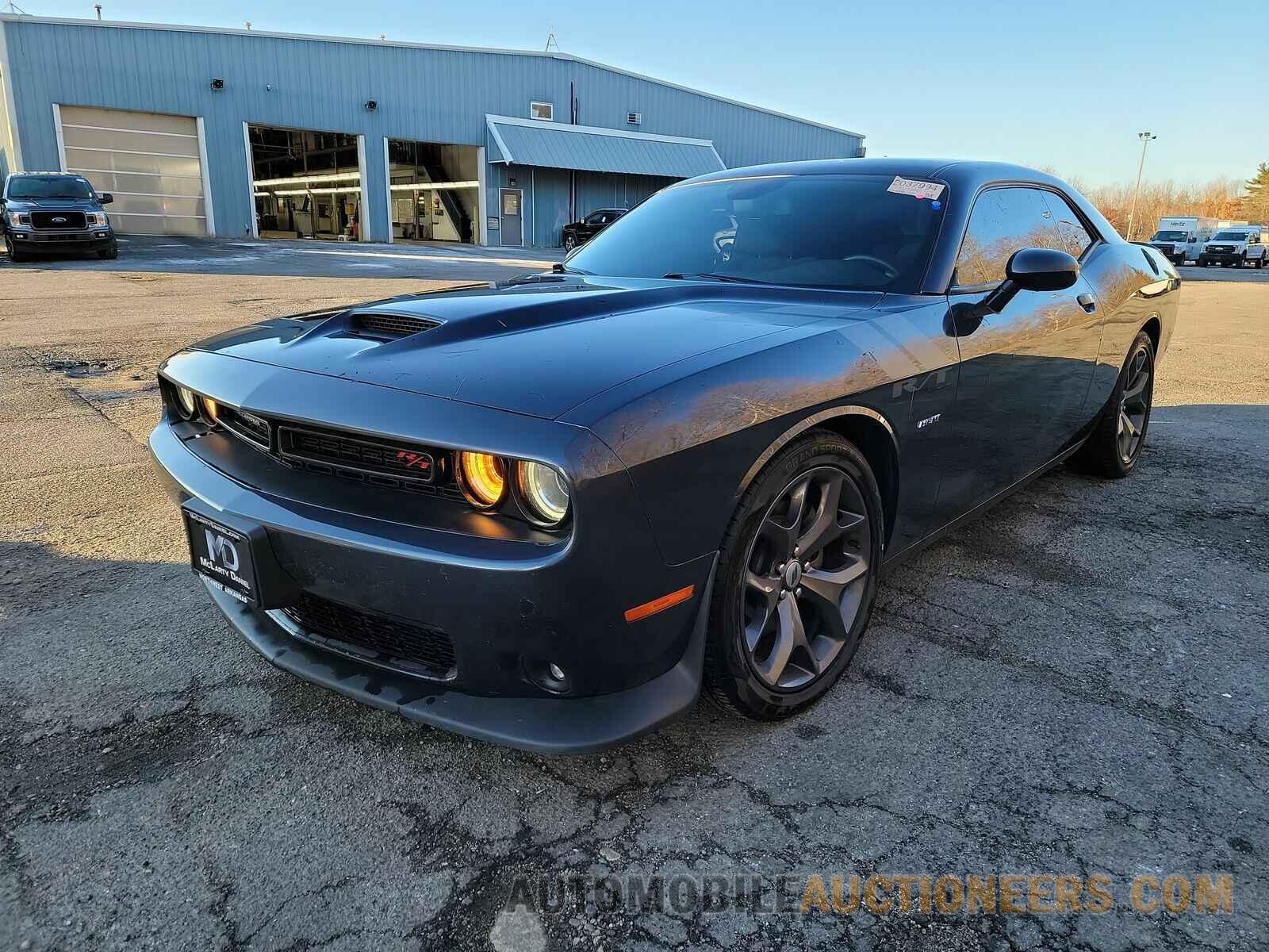 2C3CDZBT2KH613768 Dodge Challenger 2019