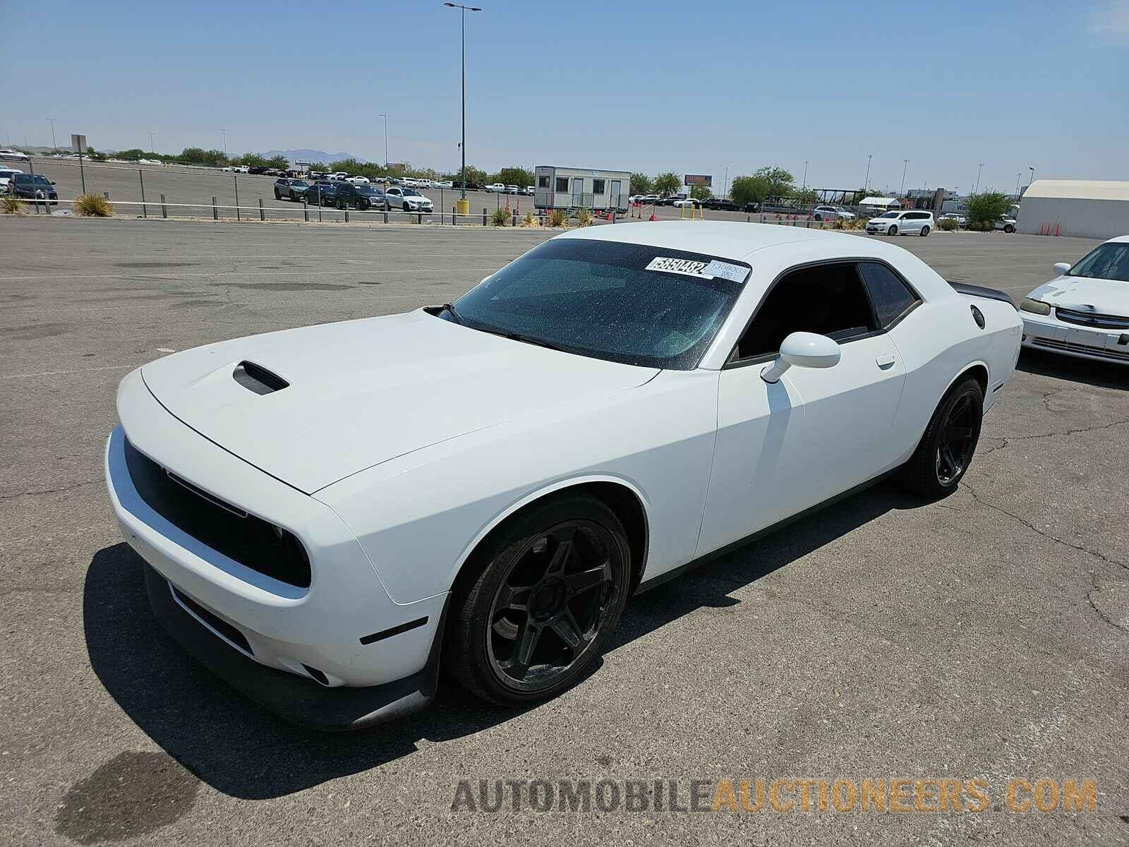 2C3CDZBT2KH705186 Dodge Challenger 2019