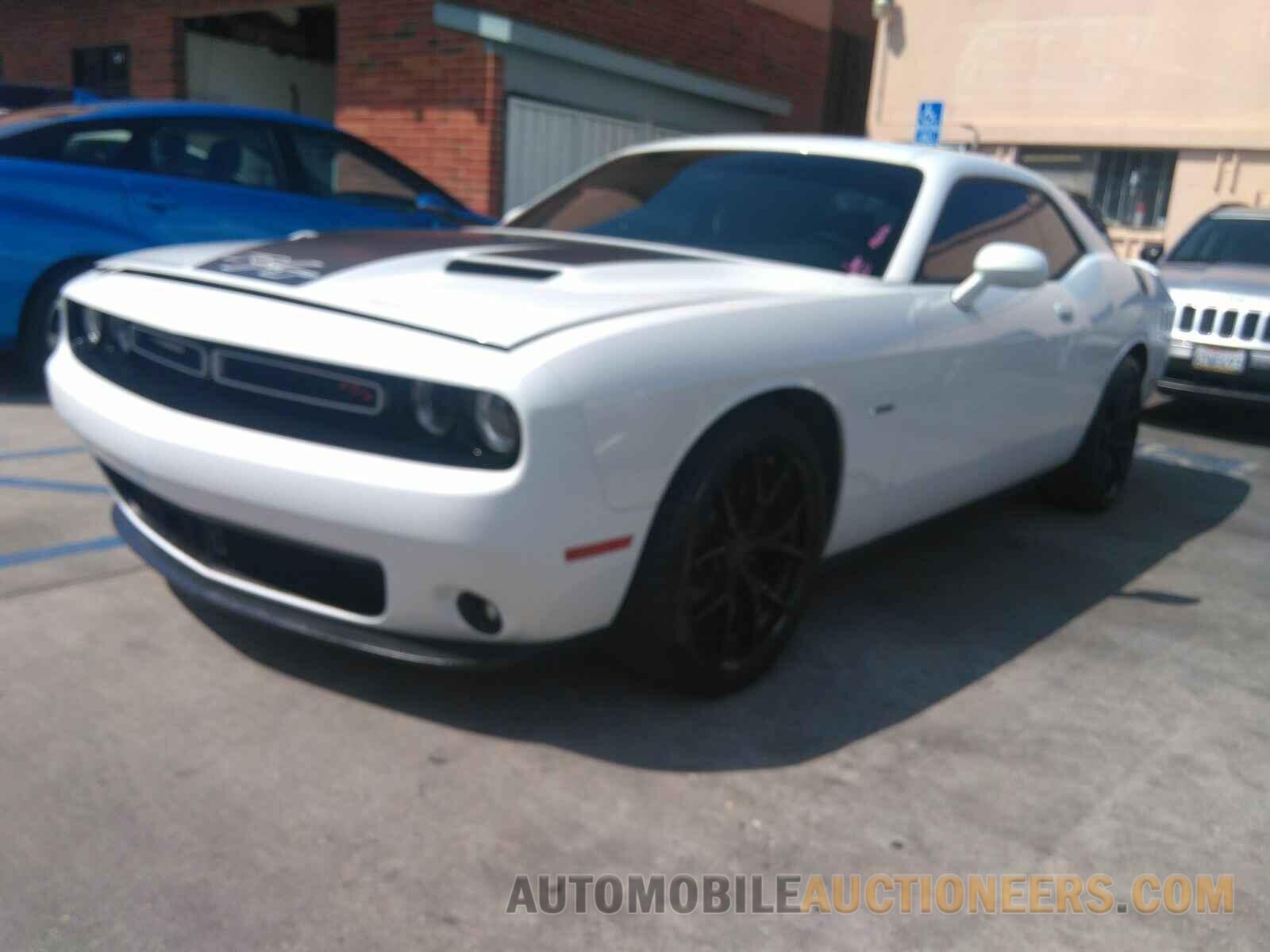 2C3CDZBT3GH177665 Dodge Challenger 2016