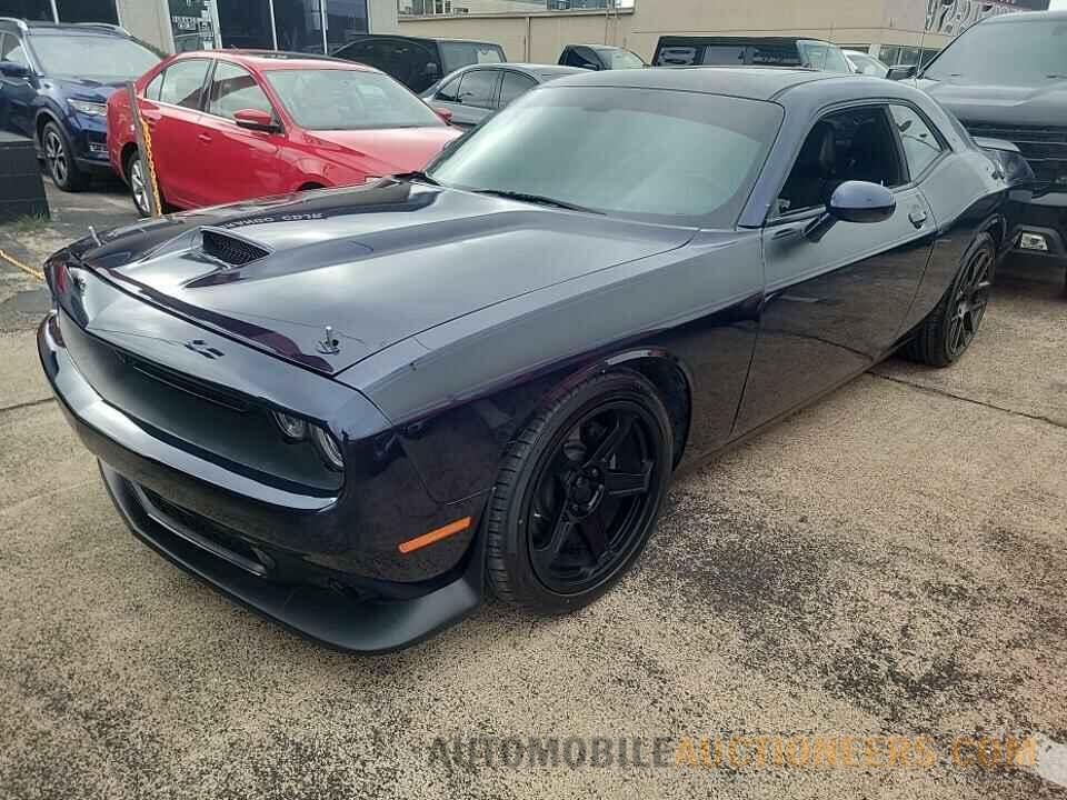 2C3CDZBT4HH584704 Dodge Challenger 2017