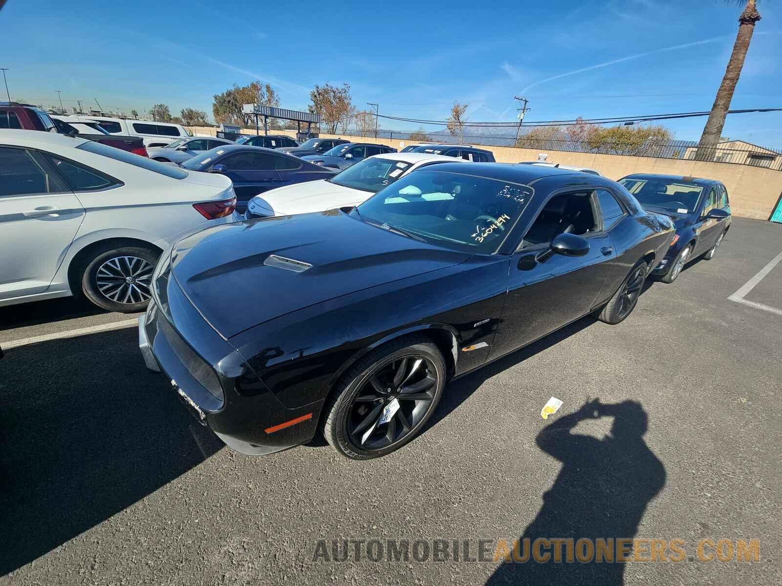 2C3CDZBT4JH252638 Dodge Challenger 2018