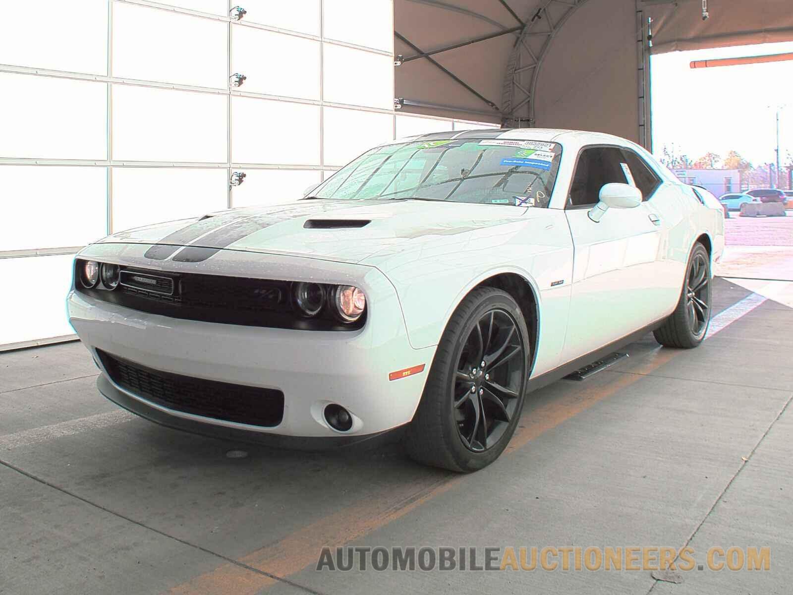 2C3CDZBT5GH308899 Dodge Challenger 2016