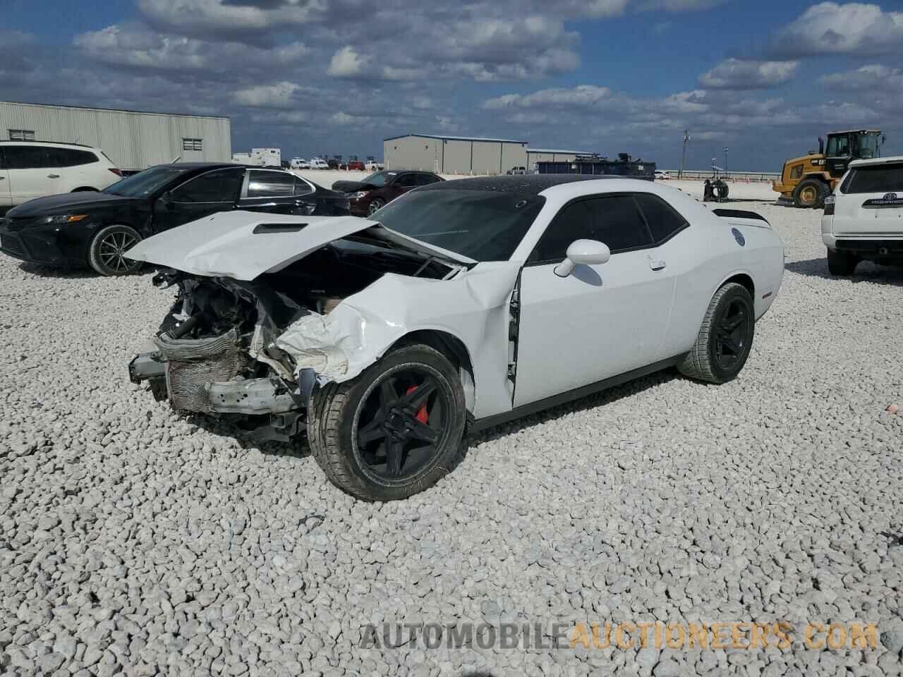 2C3CDZBT5JH154668 DODGE CHALLENGER 2018