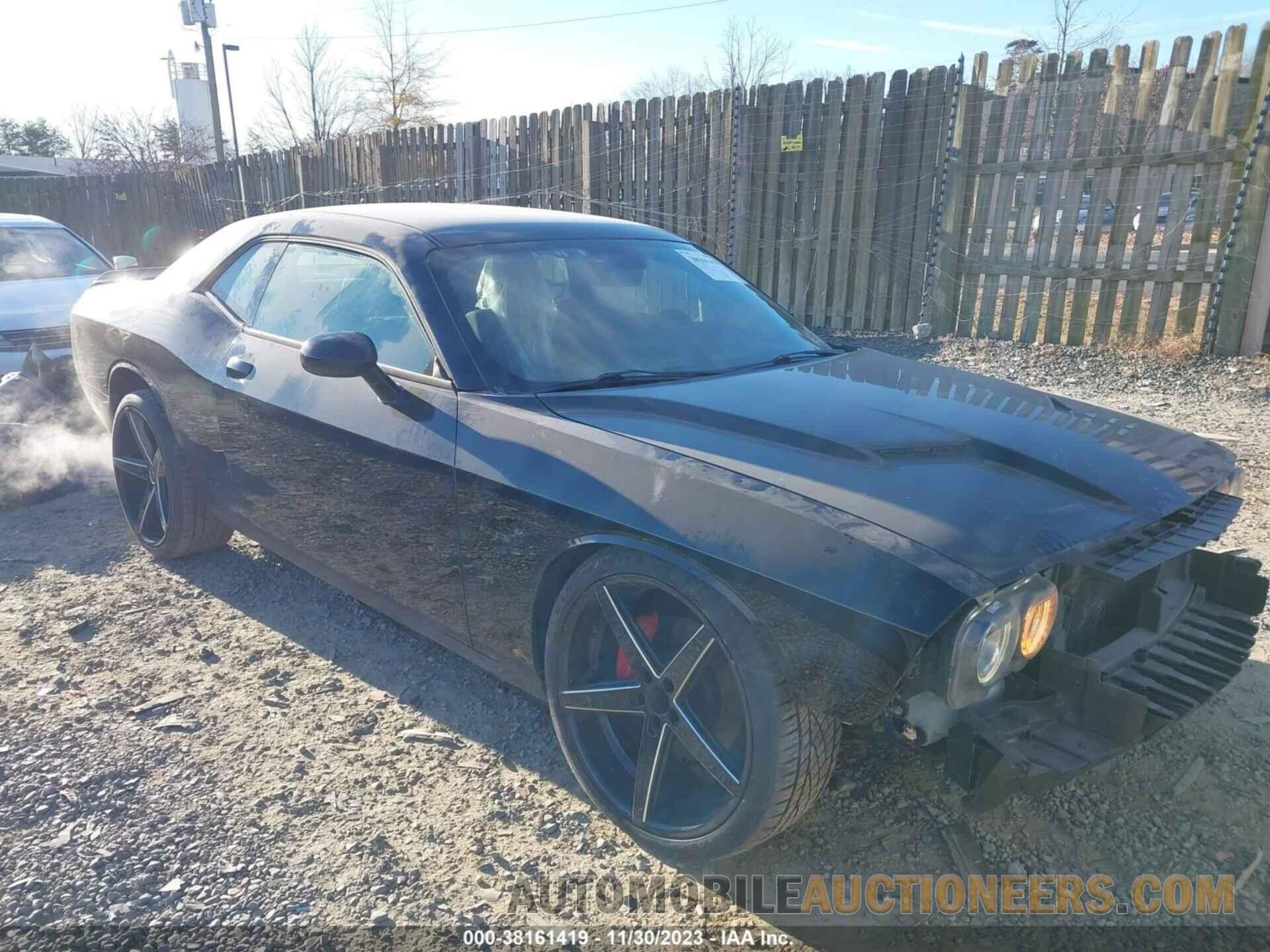 2C3CDZBT6JH208950 DODGE CHALLENGER 2018