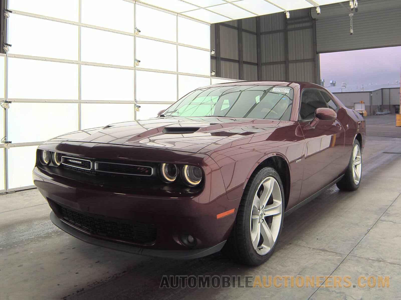 2C3CDZBT7JH212943 Dodge Challenger 2018