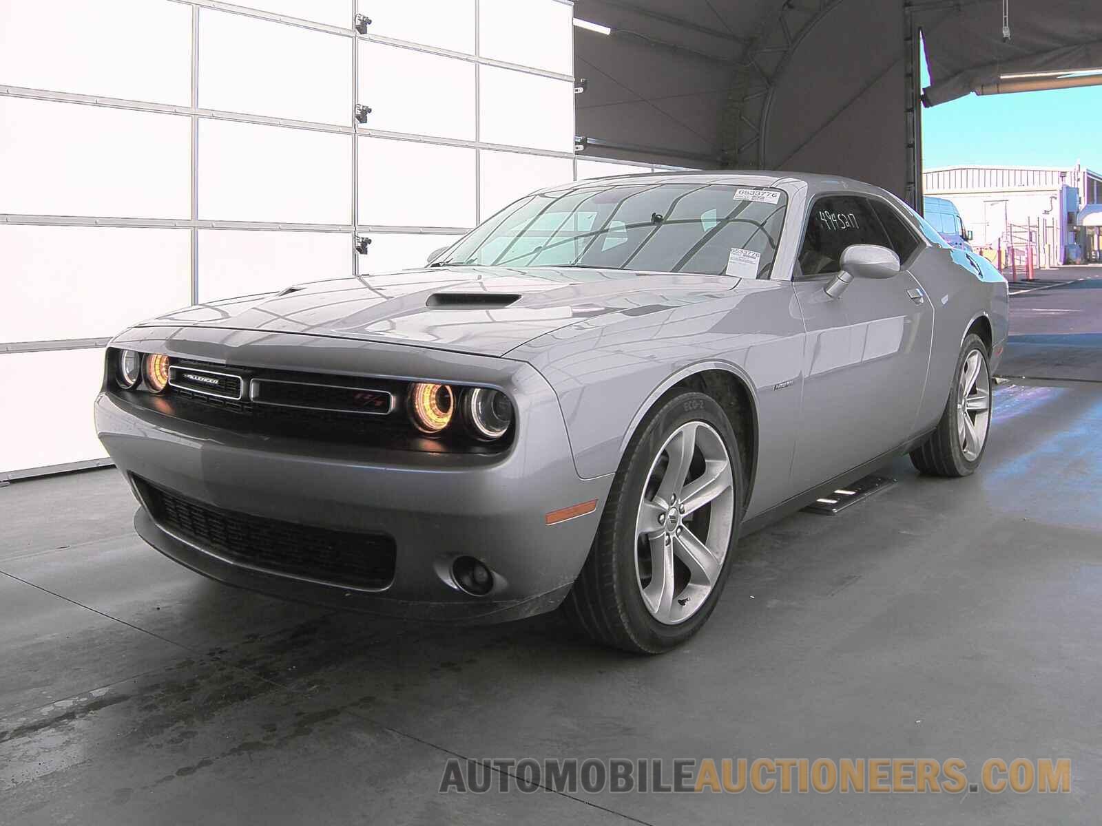 2C3CDZBT8HH555061 Dodge Challenger 2017