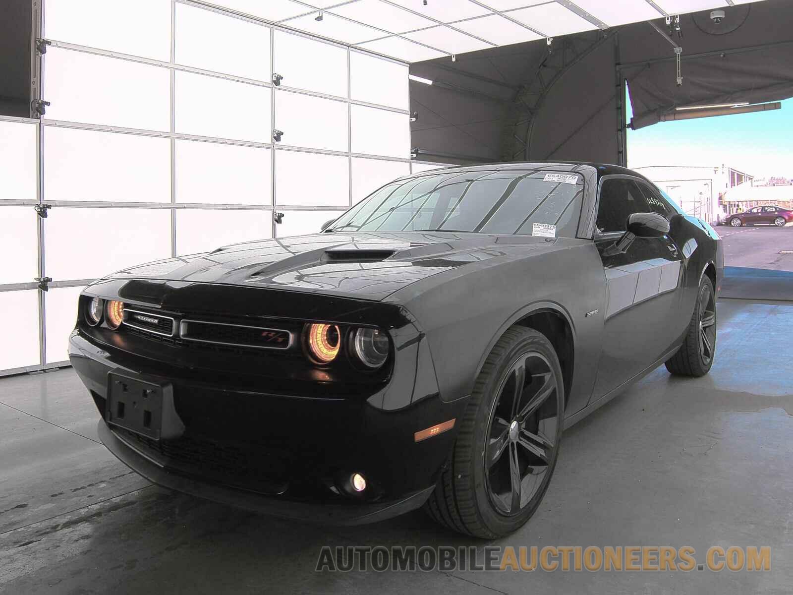 2C3CDZBT9GH101402 Dodge Challenger 2016