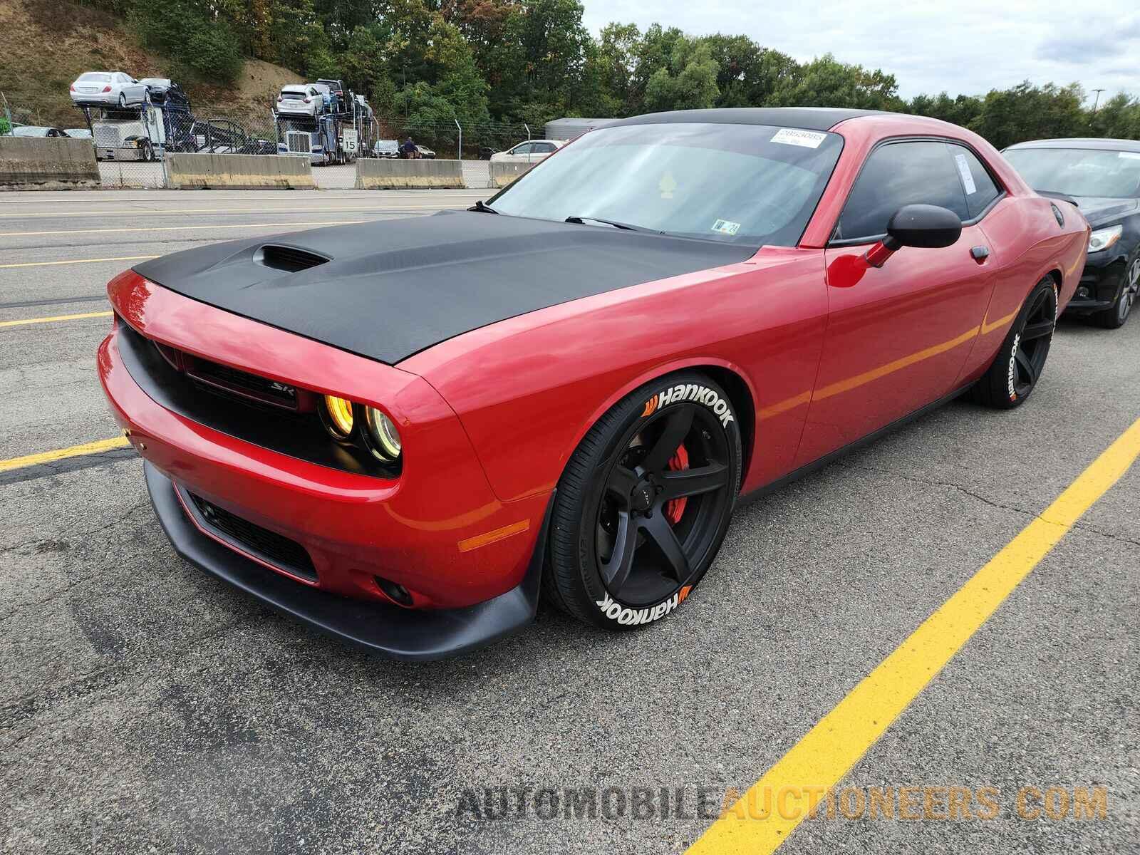 2C3CDZDJ0GH153674 Dodge Challenger 2016